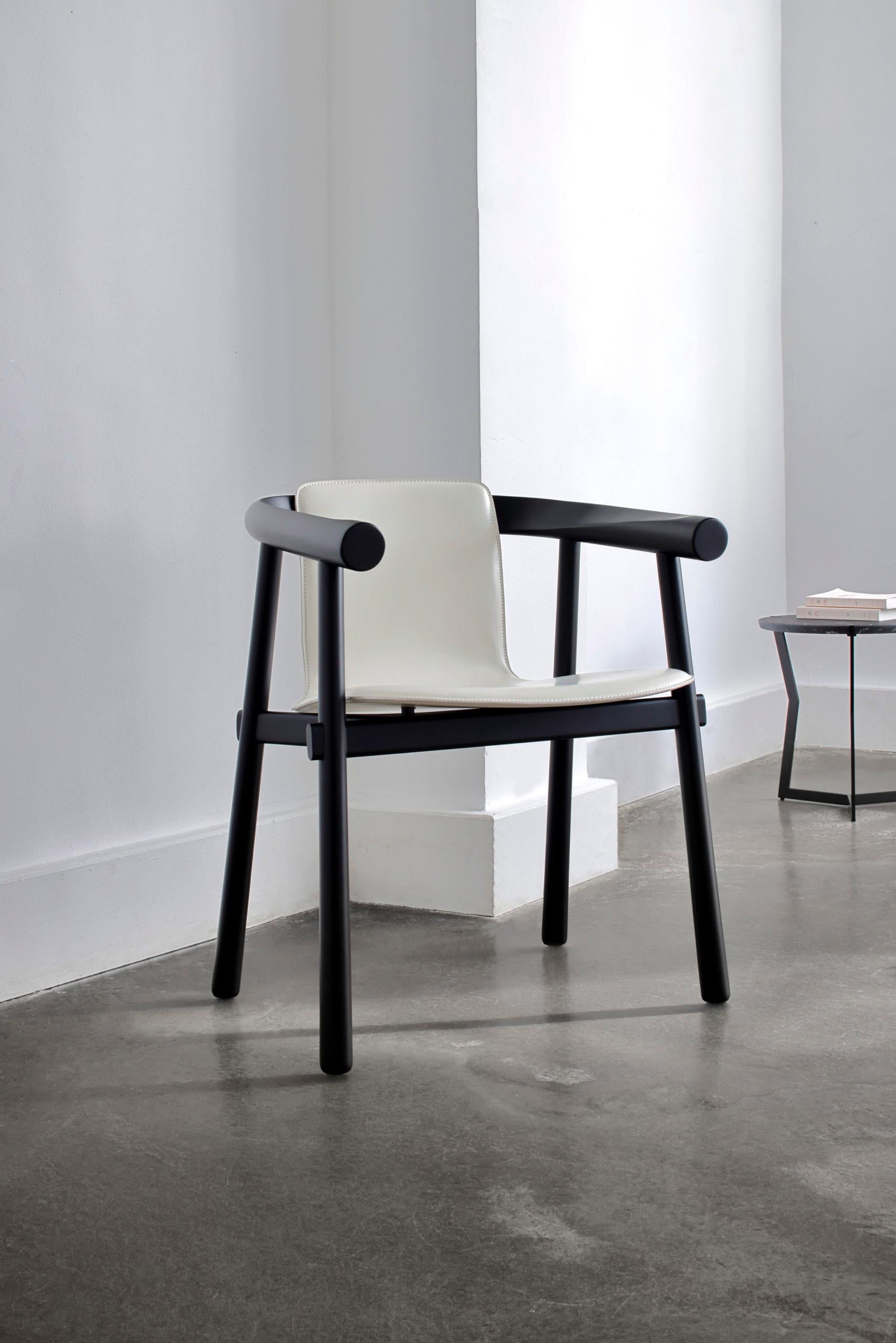 Pelle CoEdition Altay Leather Lounge Chair di Patricia Urquiola in vendita