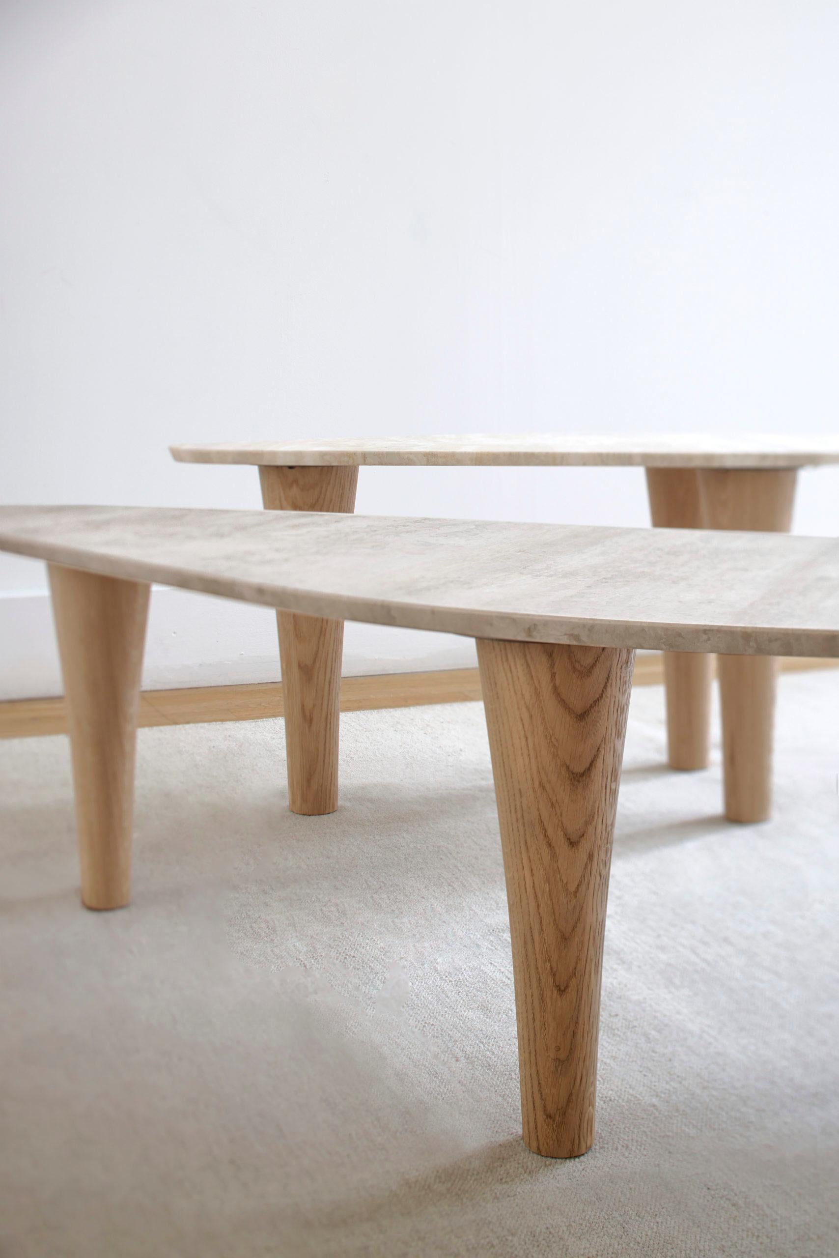 Travertin CoEdition Petra Table basse en travertin par Olivier Gagnère en vente