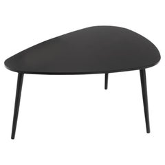 Mesa baja triangular CoEdition Soho de Coedition Studio