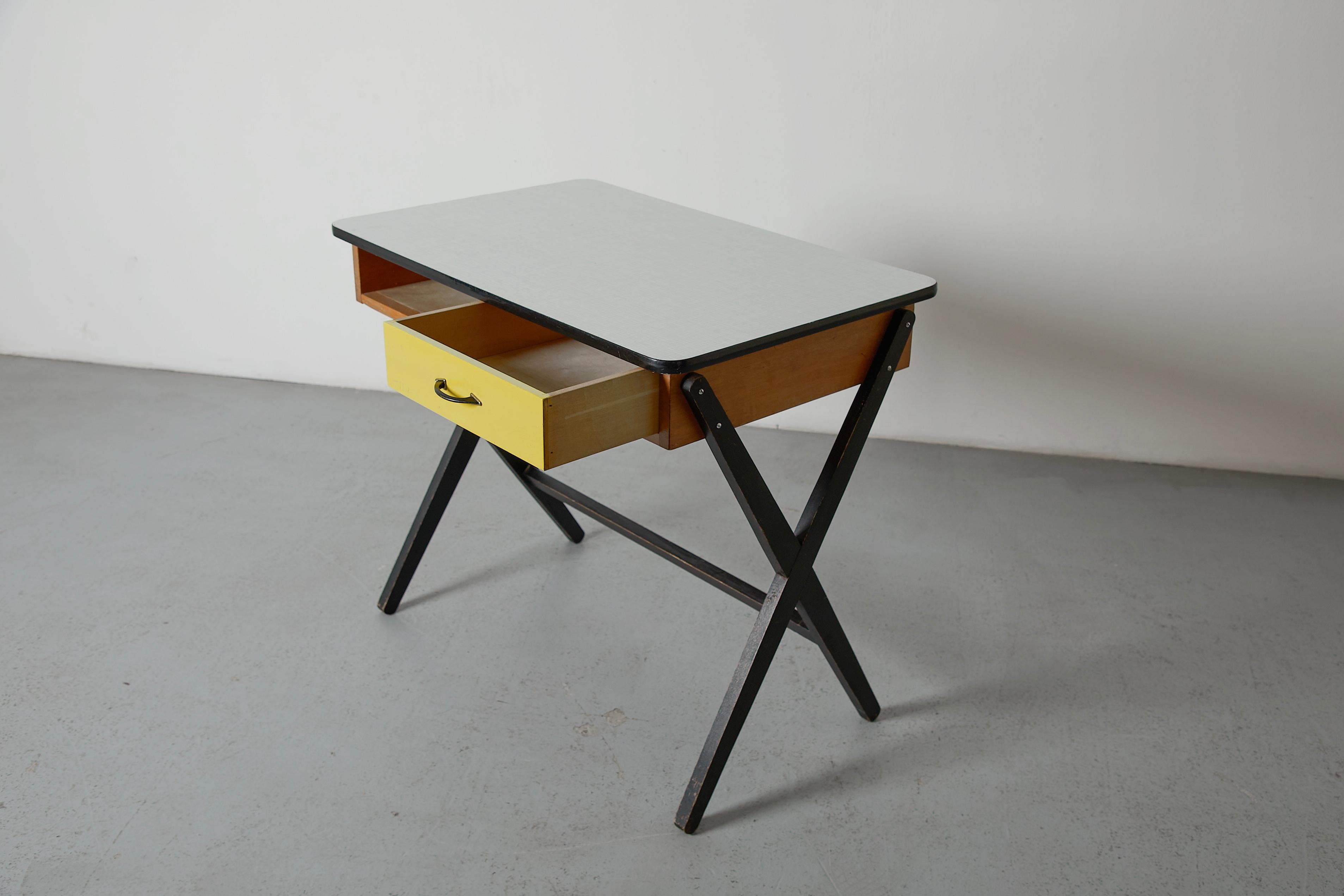Coen de Vries 1957 Desk for Devo w/ Yellow Drawer, Dutch Mid-Century Modern For Sale 5