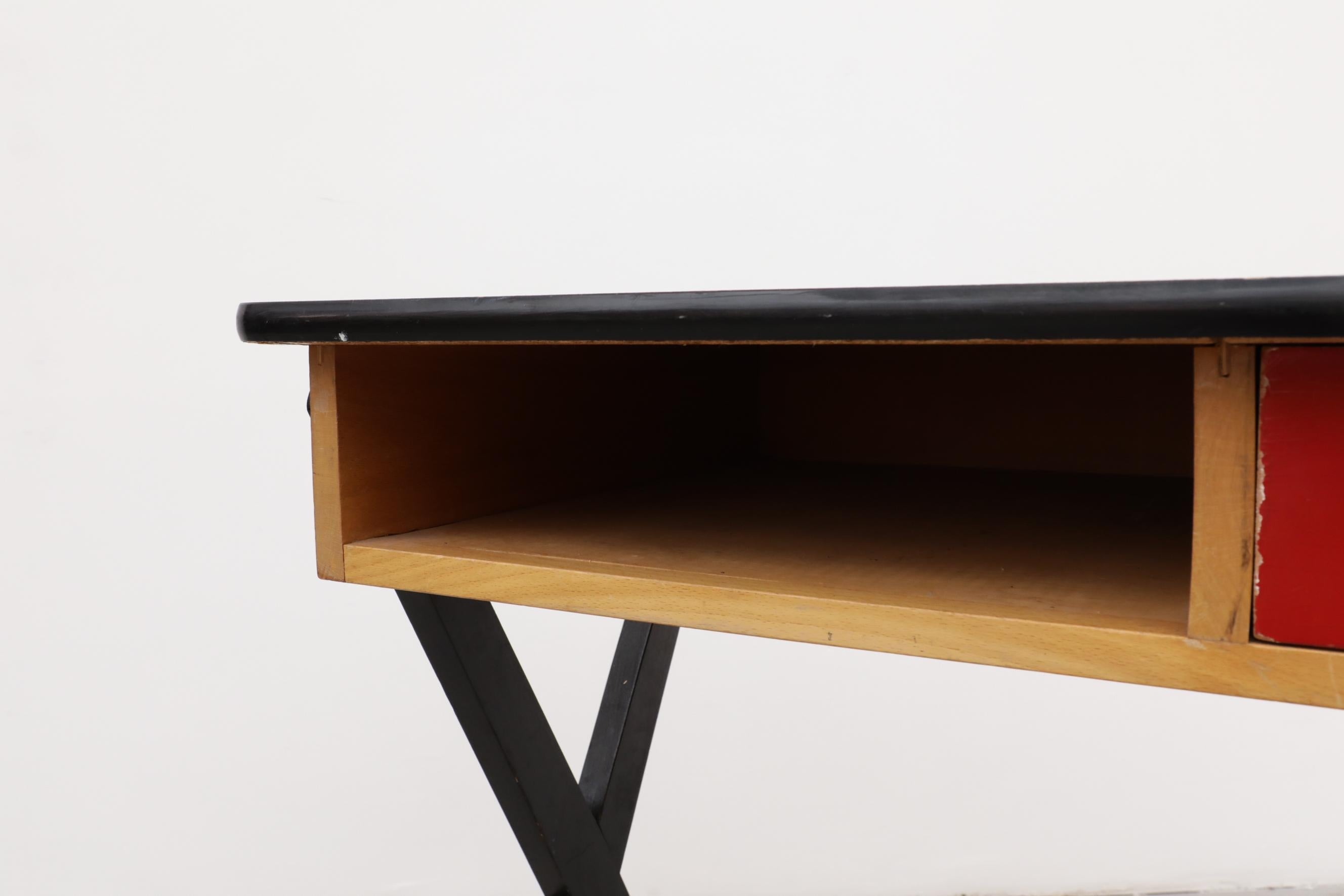 1954 Coen de Vries Desk in Birch w/ Ebony Base, Red Drawer and Formica Top For Sale 10