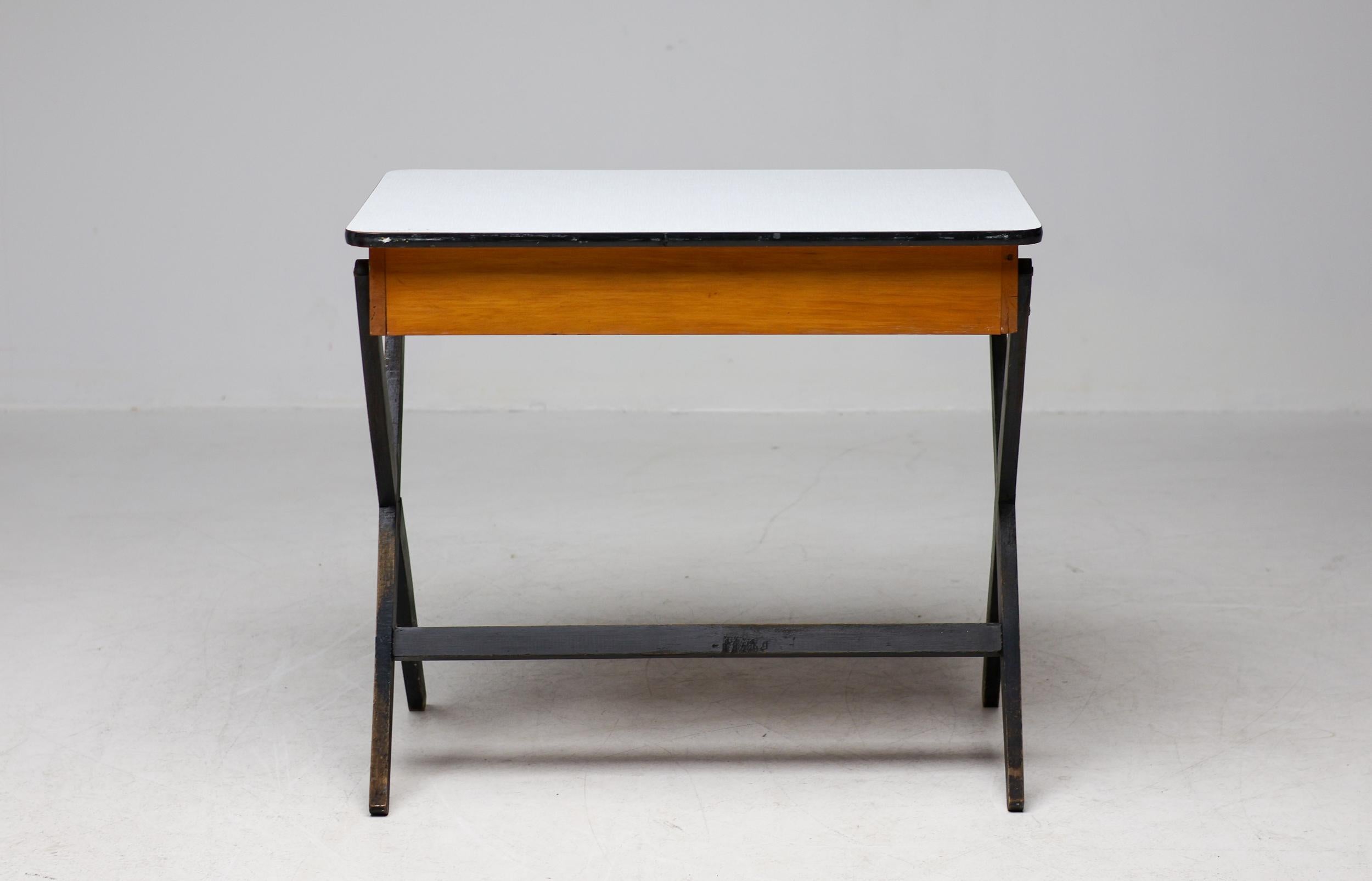 Coen de Vries Kleiner Schreibtisch, 1954 im Angebot 4