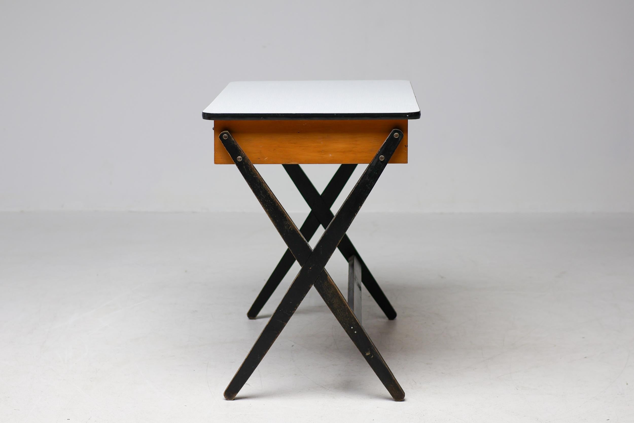 Coen de Vries Kleiner Schreibtisch, 1954 im Angebot 6
