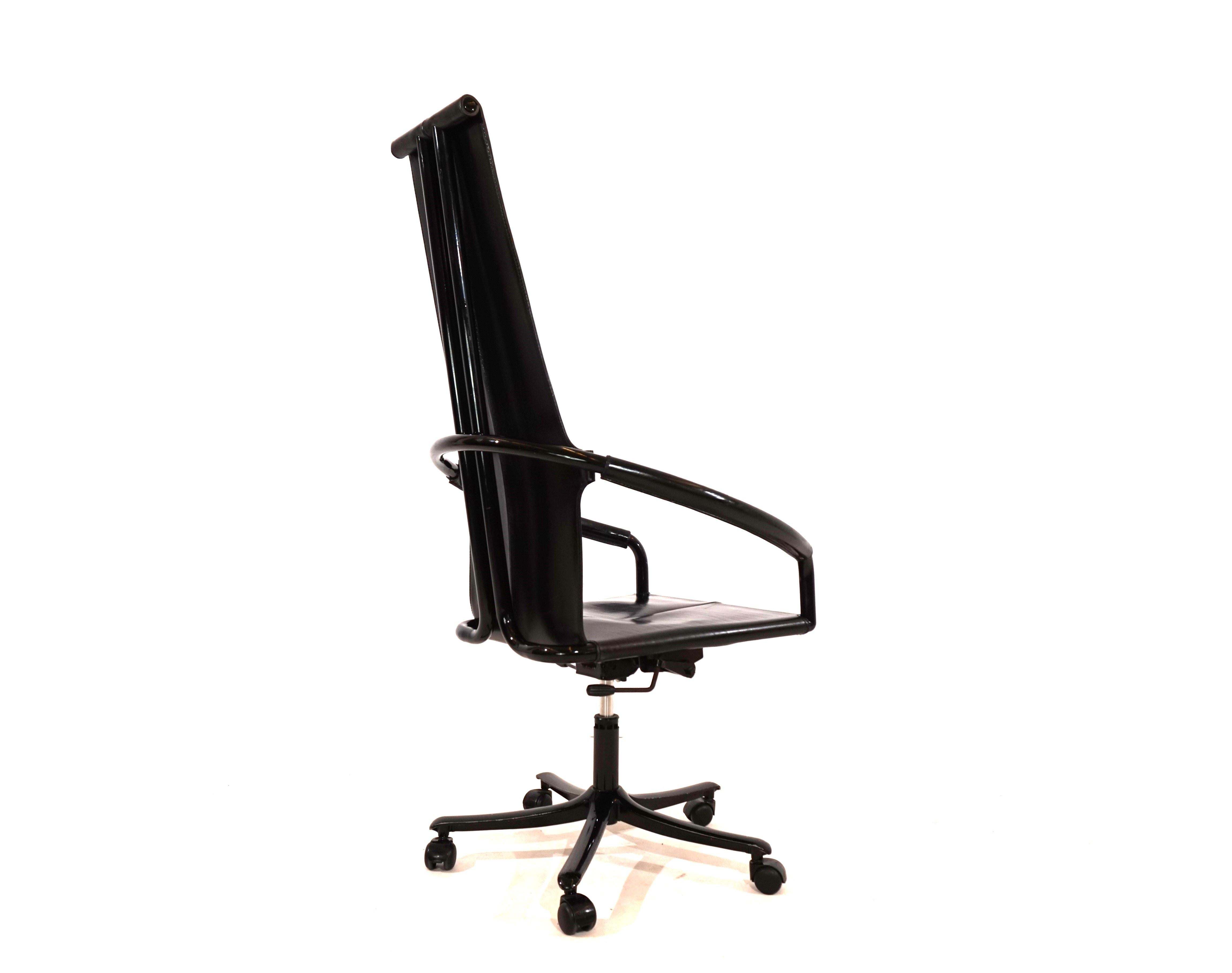 Cofemo Italia silla de oficina de cuero 80s en venta 2