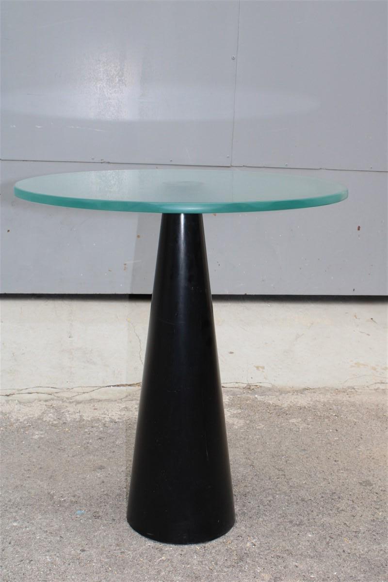 Coffe and Cocktail Table 1980 Black Piramid Satin Glass Top Italian Design In Good Condition For Sale In Palermo, Sicily
