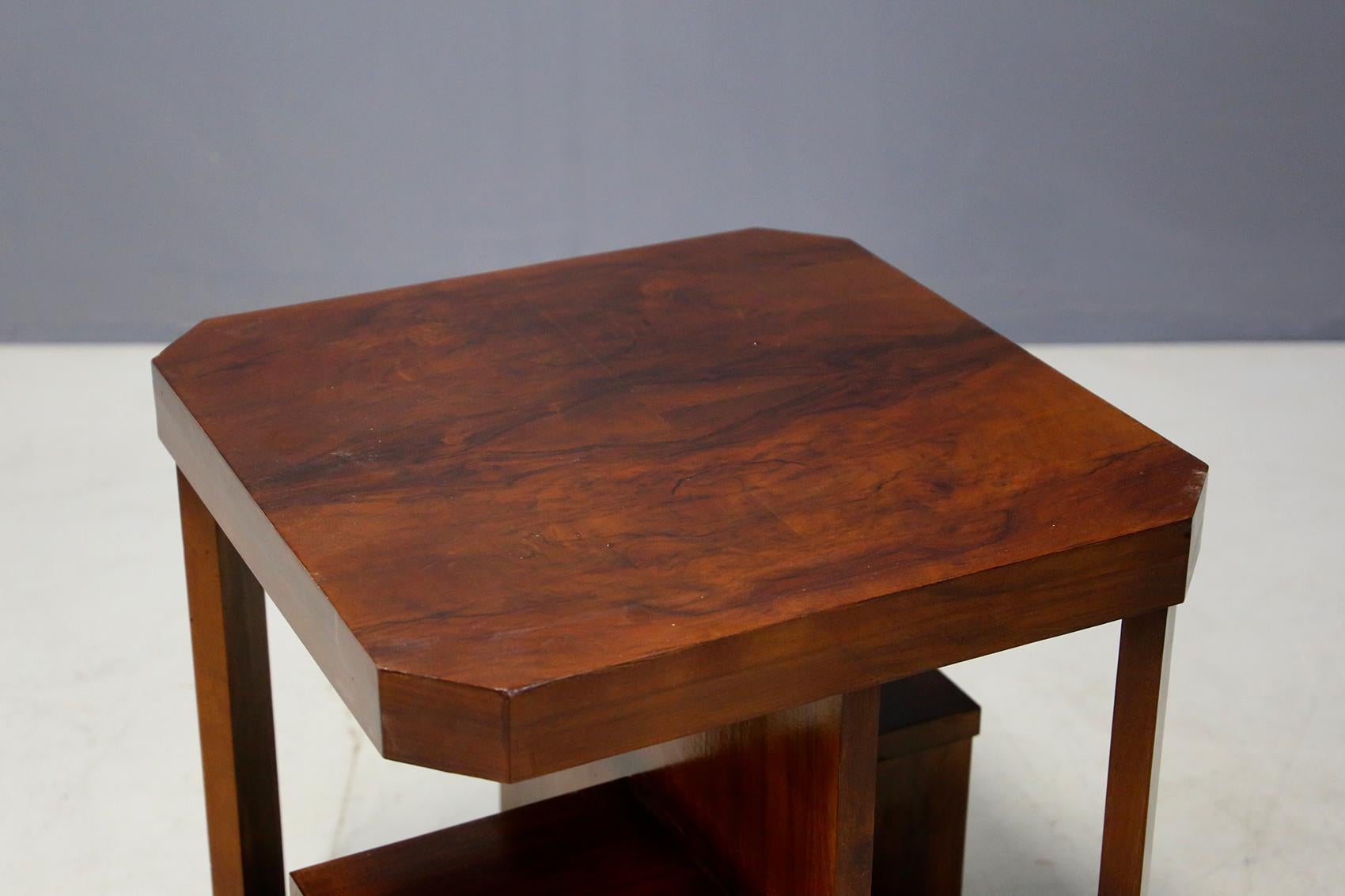 Coffee Table Art Deco Attributed to Gio Ponti in Walnut, 1930s 2