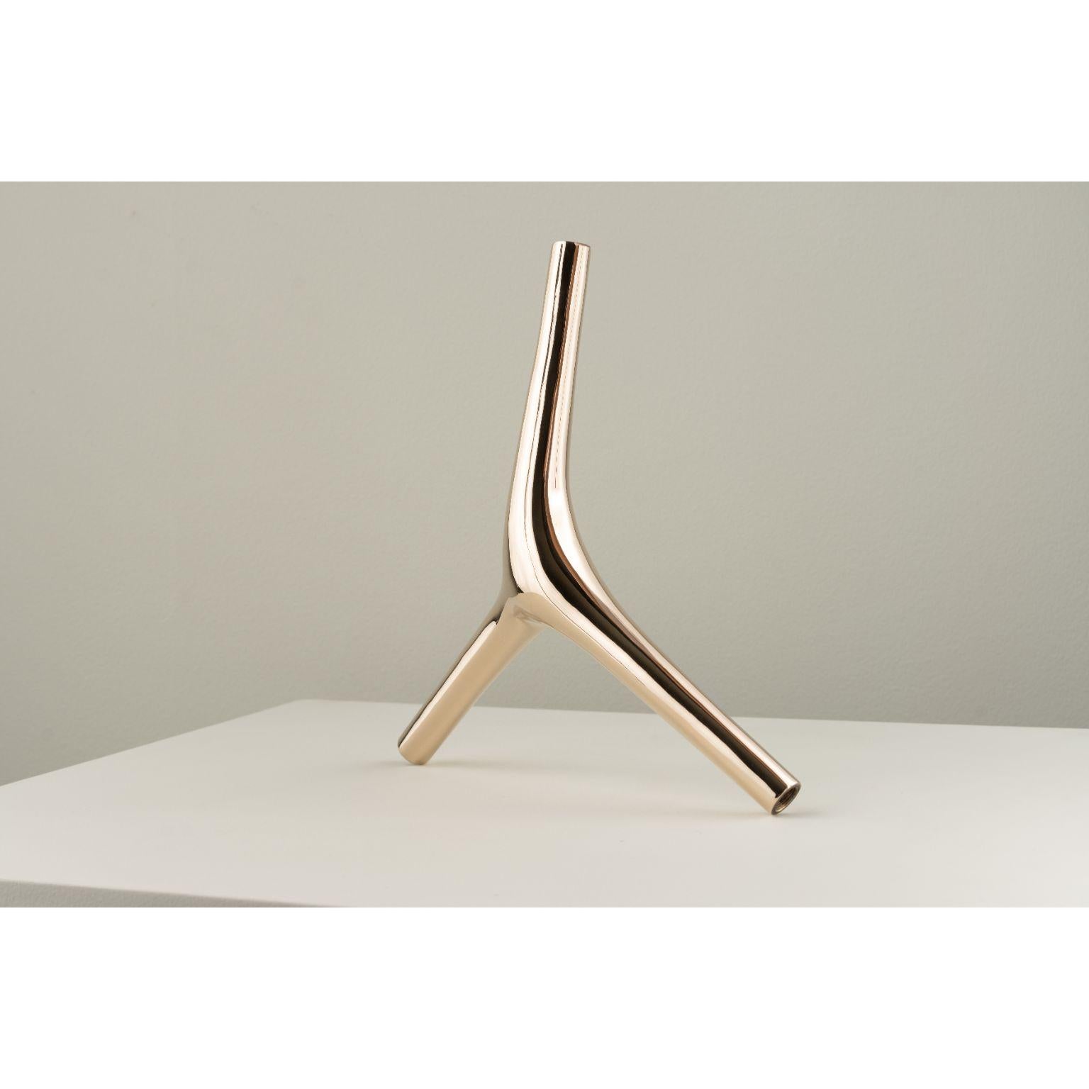 Post-Modern Coffee and Polished Bronze Campamocha Climbing Wall Lamp by Isabel Moncada For Sale