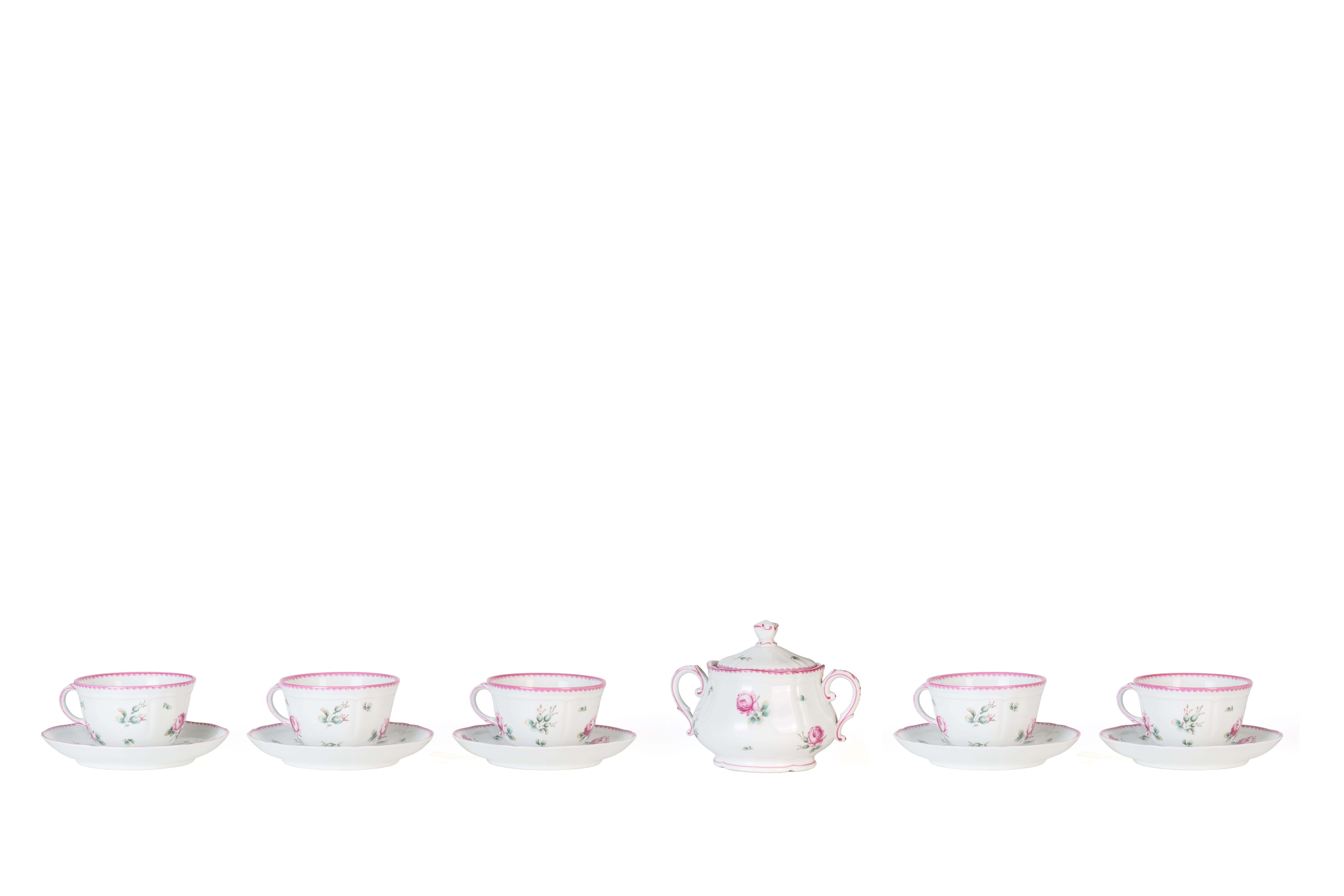 Coffee and tea set Antico Doccia Decor is an elegant porcelain decorative set, realized during the 1960s by Manifattura Doccia and designed by Richard Ginori.

This is a very elegant tea and coffee set decorated with little pink roses with