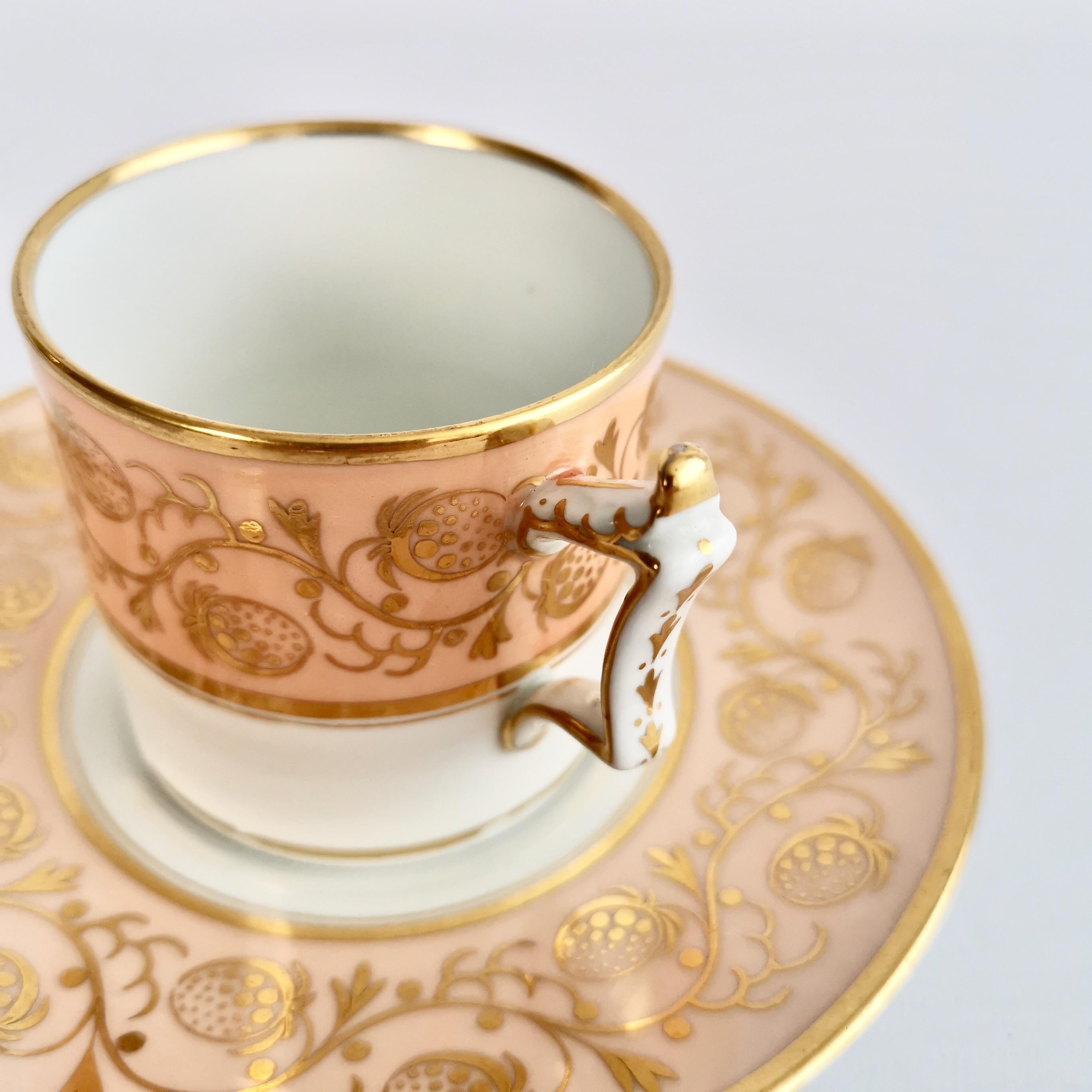 Kaffeekanne, Flight Barr & Barr, Pfirsich vergoldete Erdbeeren, Regency, um 1815 im Zustand „Gut“ in London, GB