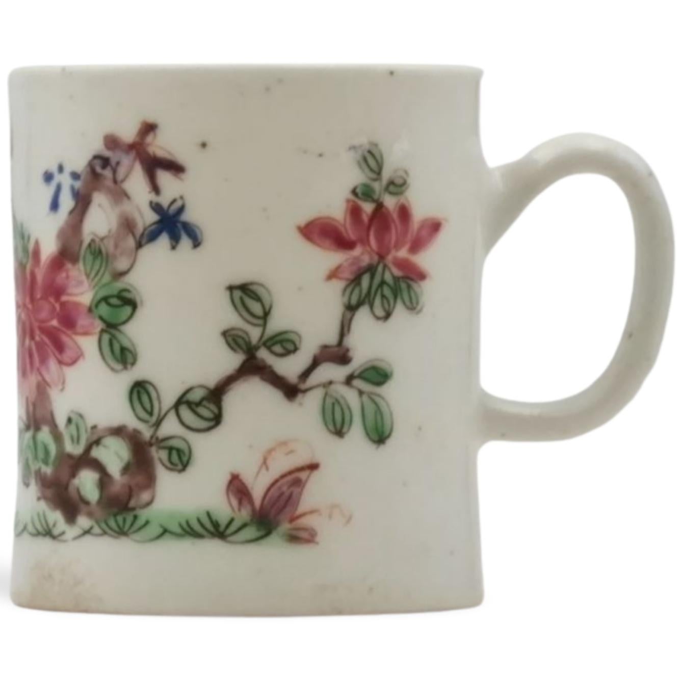 Coffee Can with Famille Rose decoration, Bow Porcelain, circa 1750 For Sale 4