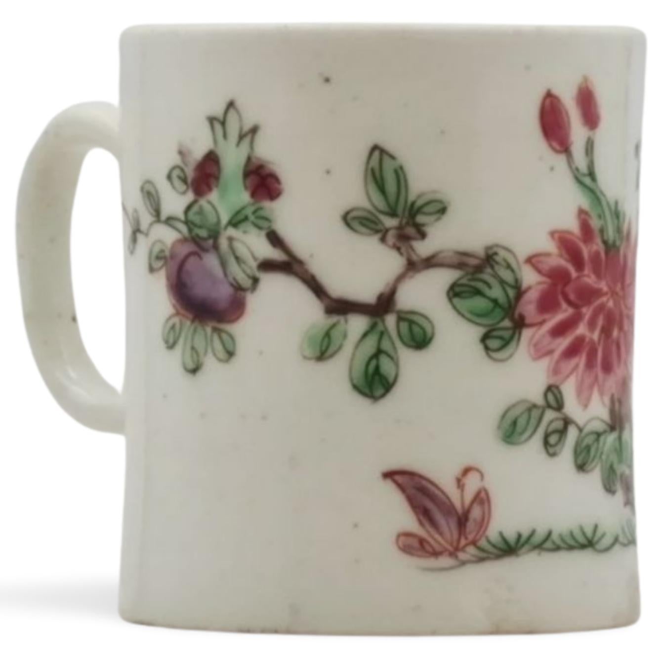Coffee Can with Famille Rose decoration, Bow Porcelain, circa 1750 For Sale 1