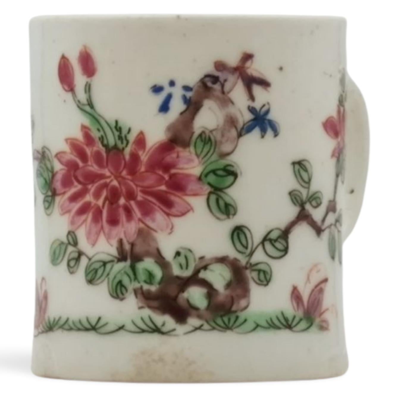 Coffee Can with Famille Rose decoration, Bow Porcelain, circa 1750 For Sale 3