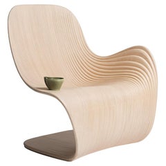 Silla de café de Piegatto, una silla de descanso escultural contemporánea