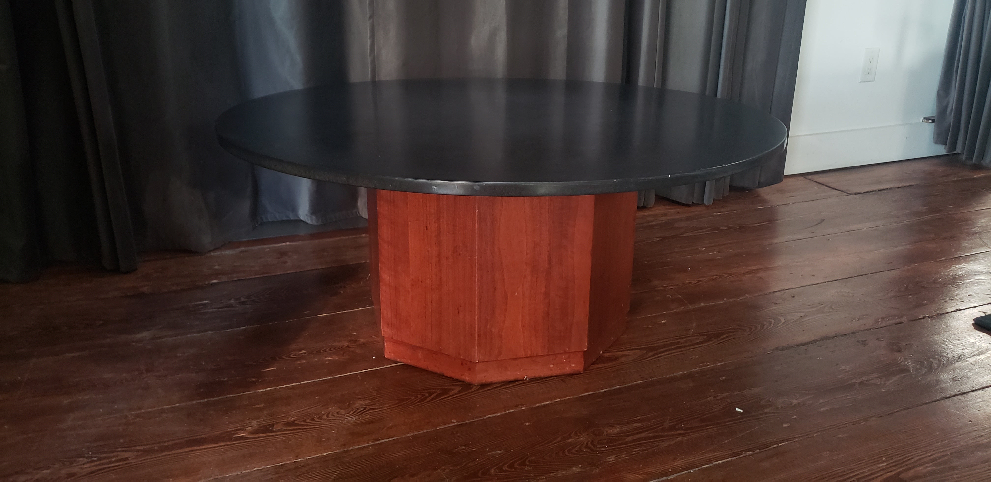 Mid-Century Modern Table basse/table de cocktail en ardoise et noyer de Fred Kemp en vente