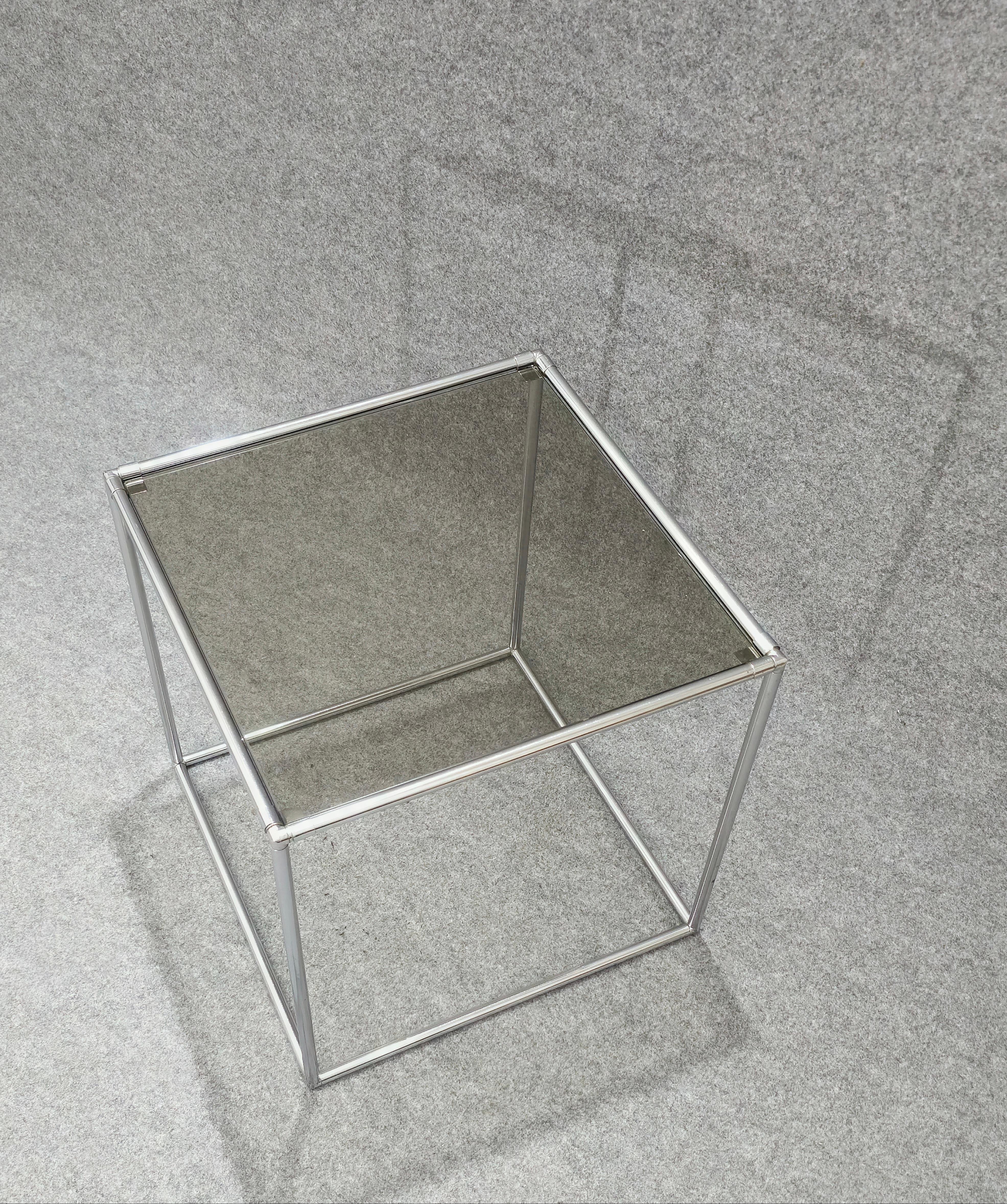 Mesa Cocktail de Café Metal Cromado Vidrio Ahumado Moderna de Mediano Siglo Italia Años 70 en venta 1
