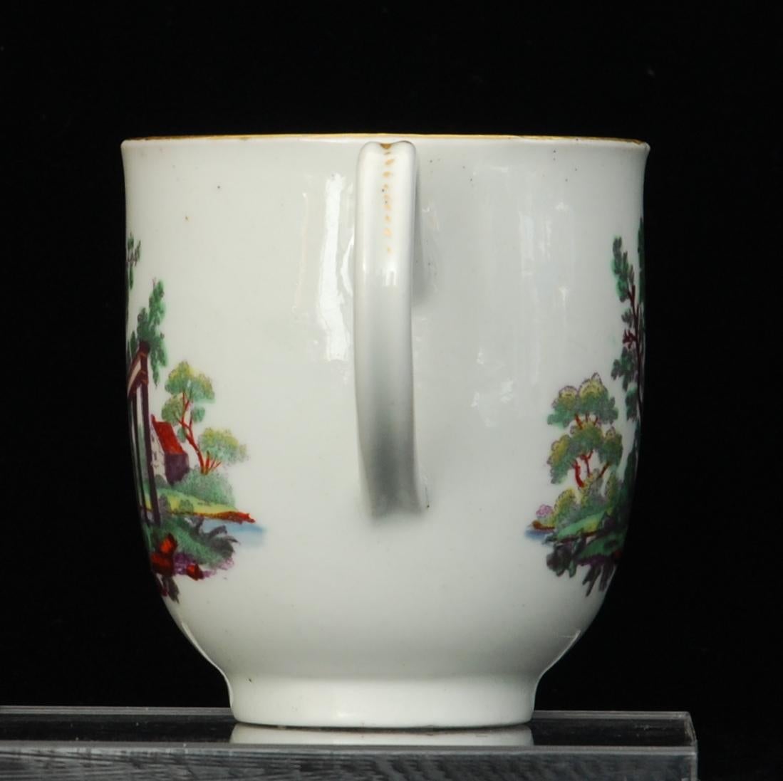 Coffee Cup, Classical Ruins, Coloured: Worcester, Giles, circa 1770 In Good Condition For Sale In Melbourne, Victoria