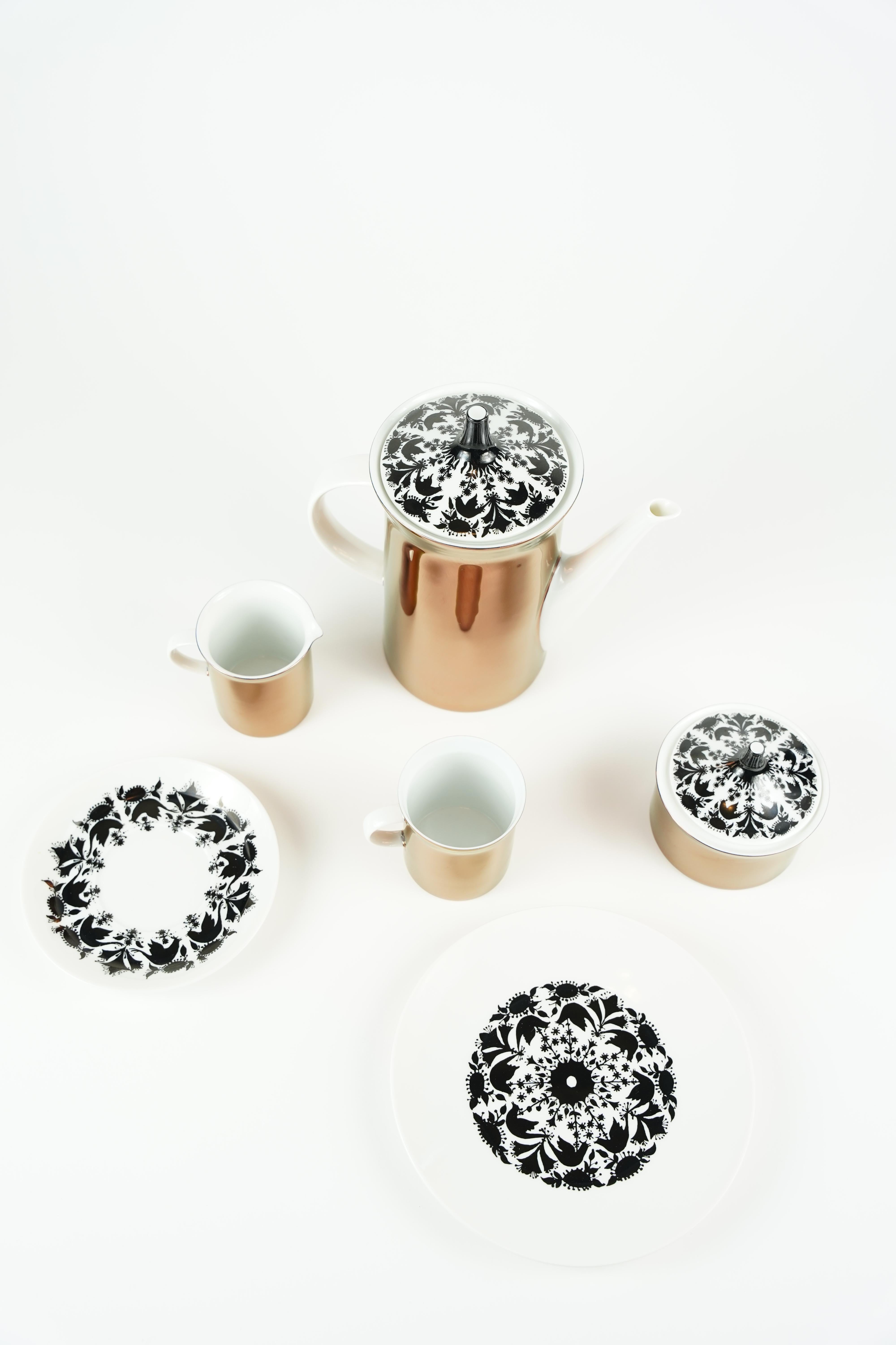 Kaffee-Dessert-Service Bjørn Wiinblad by Rosenthal Hilton , 1980 (Moderne) im Angebot