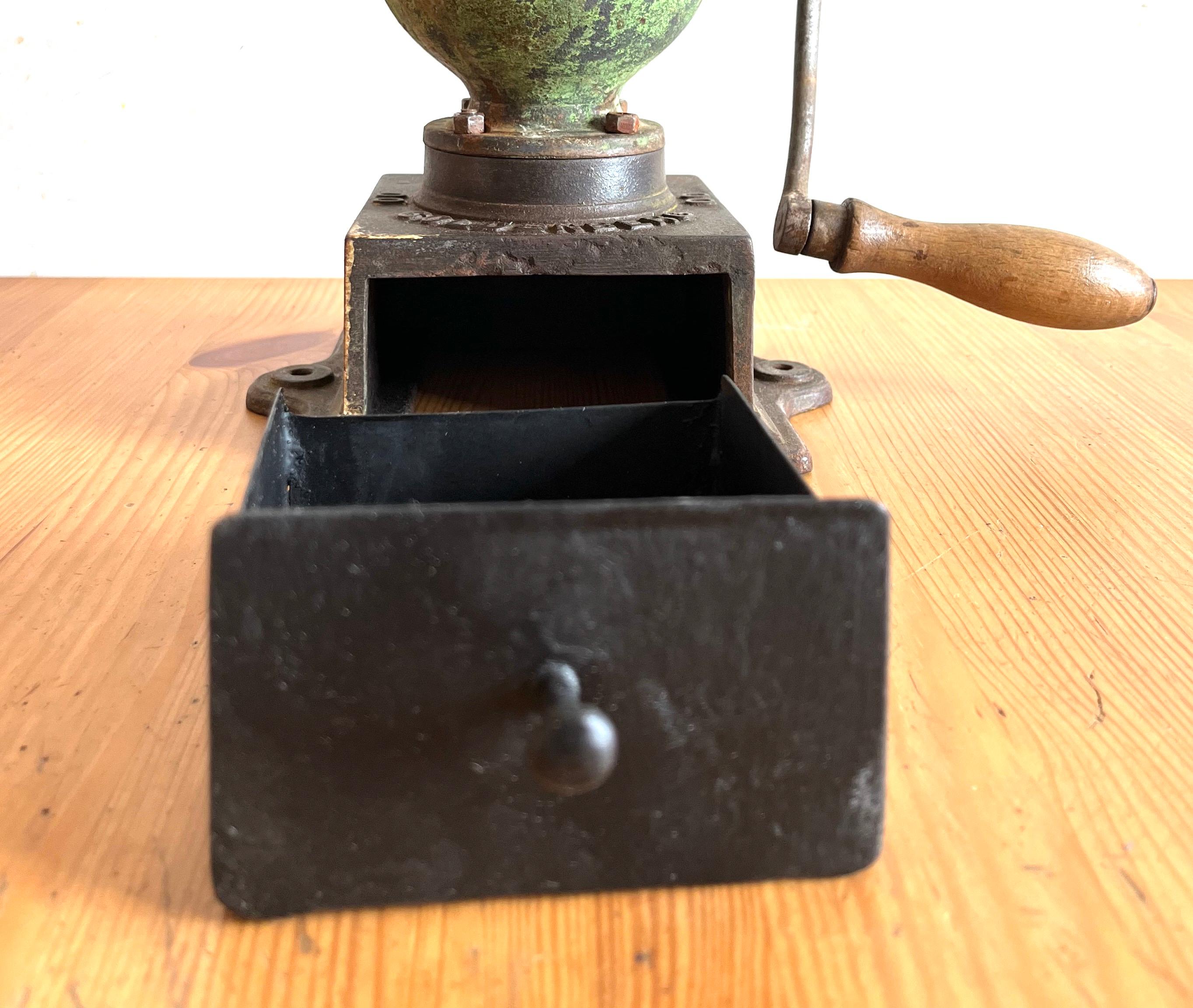 Coffee Grinder from Goldemberg 5