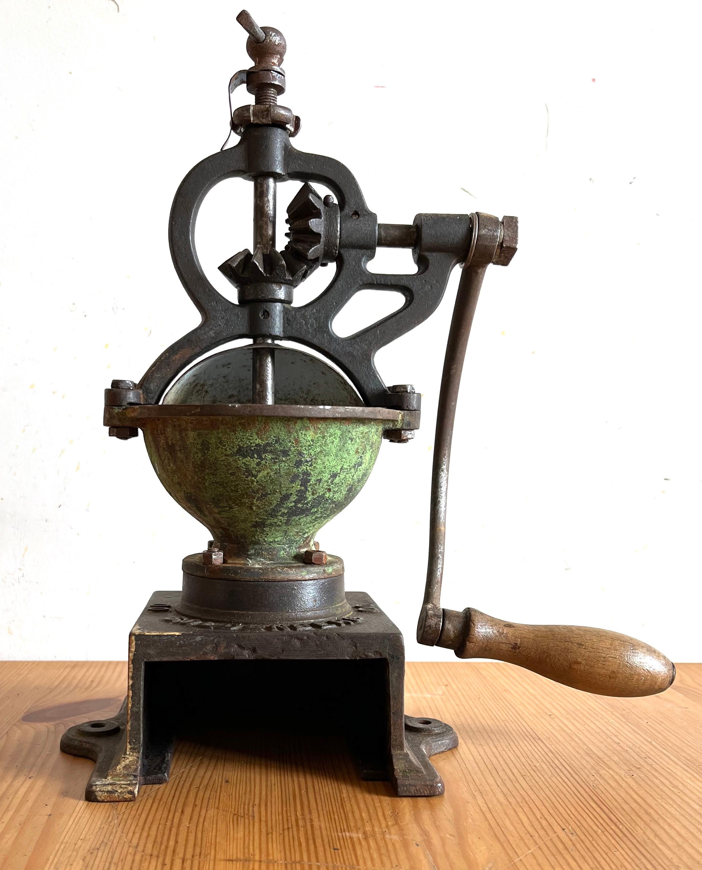 Coffee Grinder from Goldemberg 9
