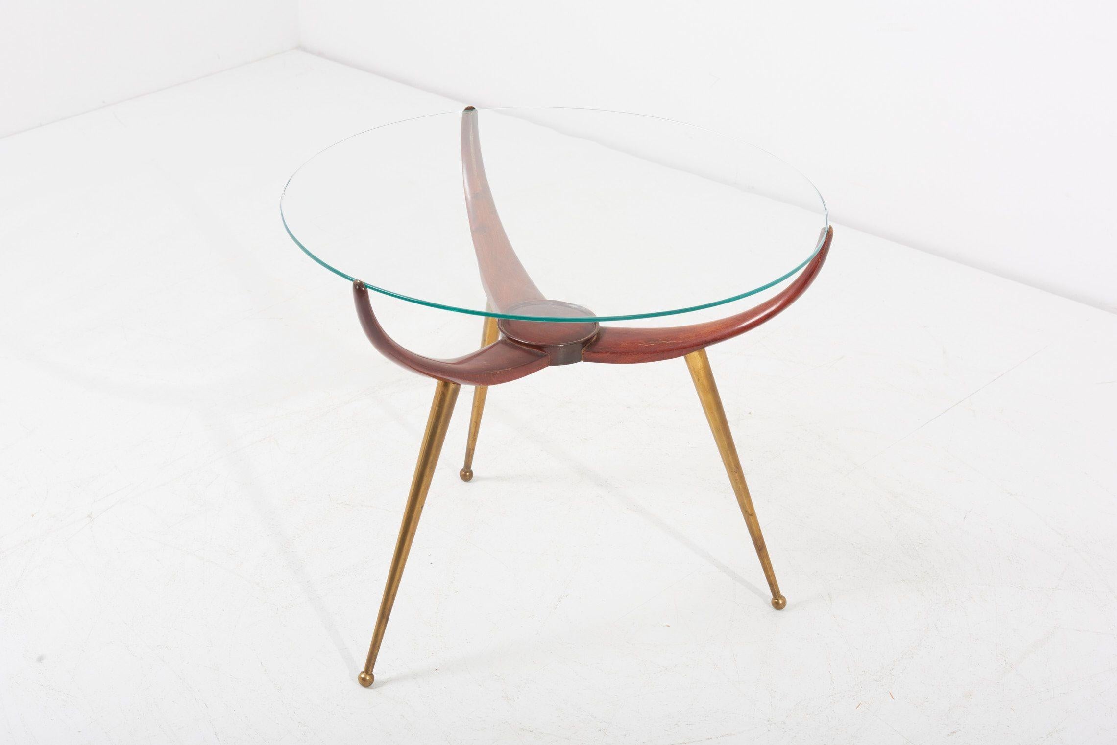 Mid-Century Modern Glass Top Coffee or Side Table, in Wood and Brass, Italy, 1950s