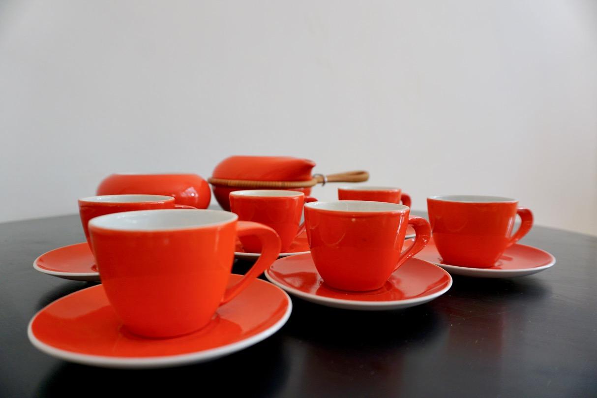 Coffee Set by János Török for Zsolnay Porcelain Manufactory, 1960s For Sale 4