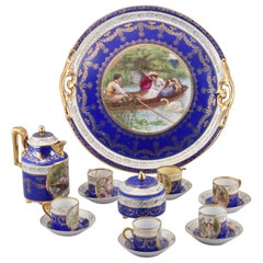 Kaffeeservice. Glasiertes Porzellan. Royal Vienna, Österreich, Anfang des 20. Jahrhunderts.