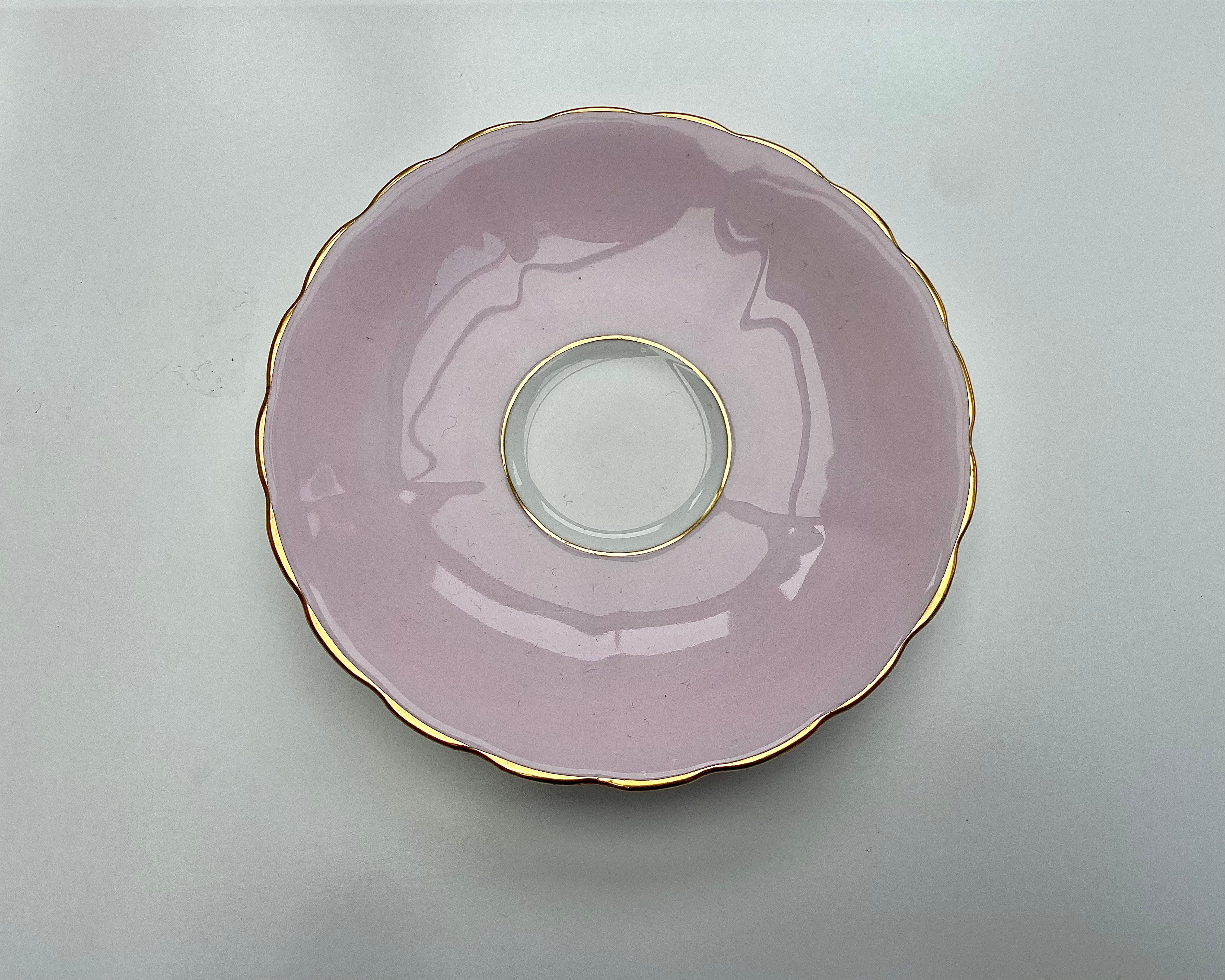 Service à café toscan Angleterre Bone China vintage plaqué or émail rose pâle, années 1960 en vente 1