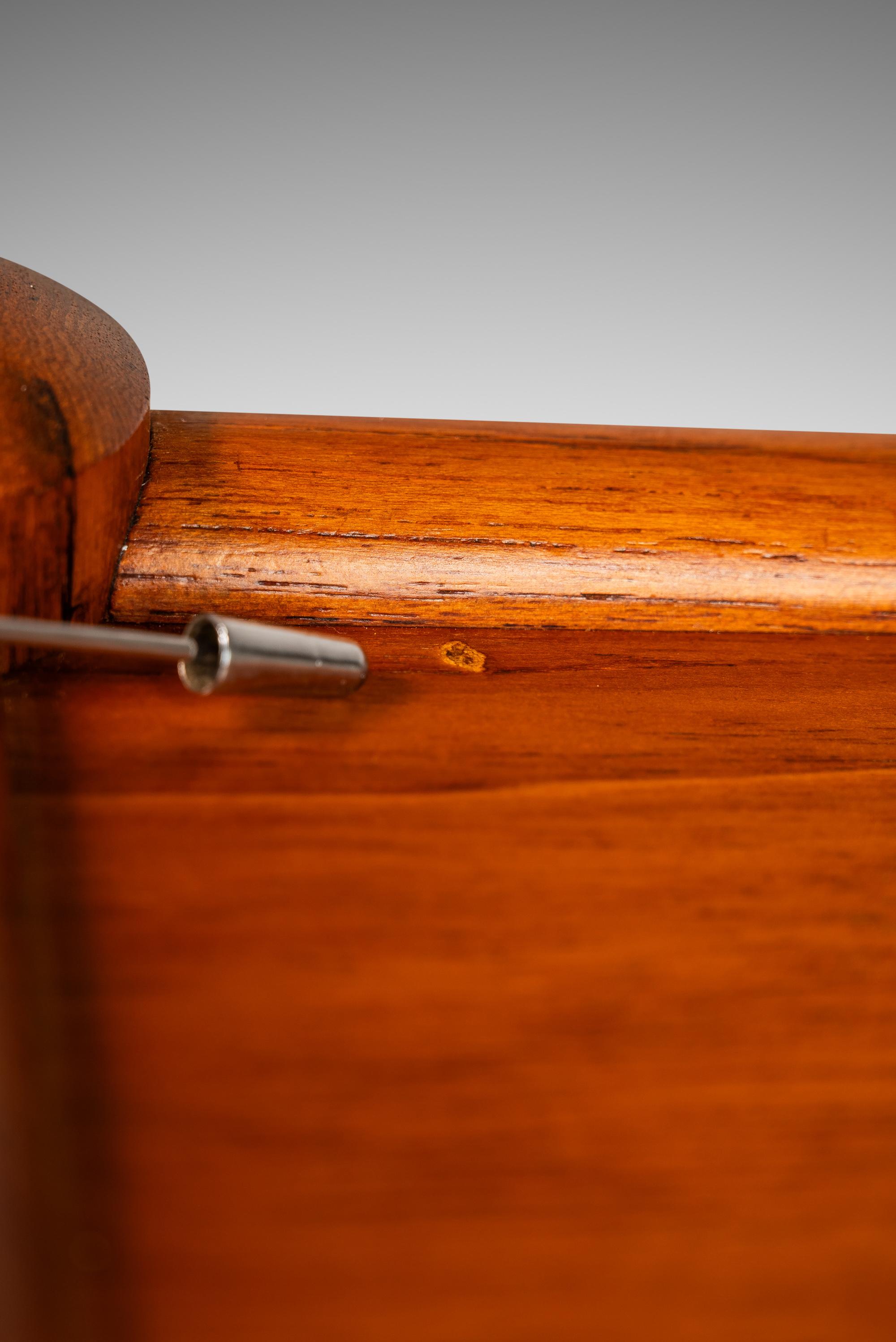 Table basse / d'appoint / d'angle en teck par Domino Møbler, Danemark, c.C. 1970 en vente 5