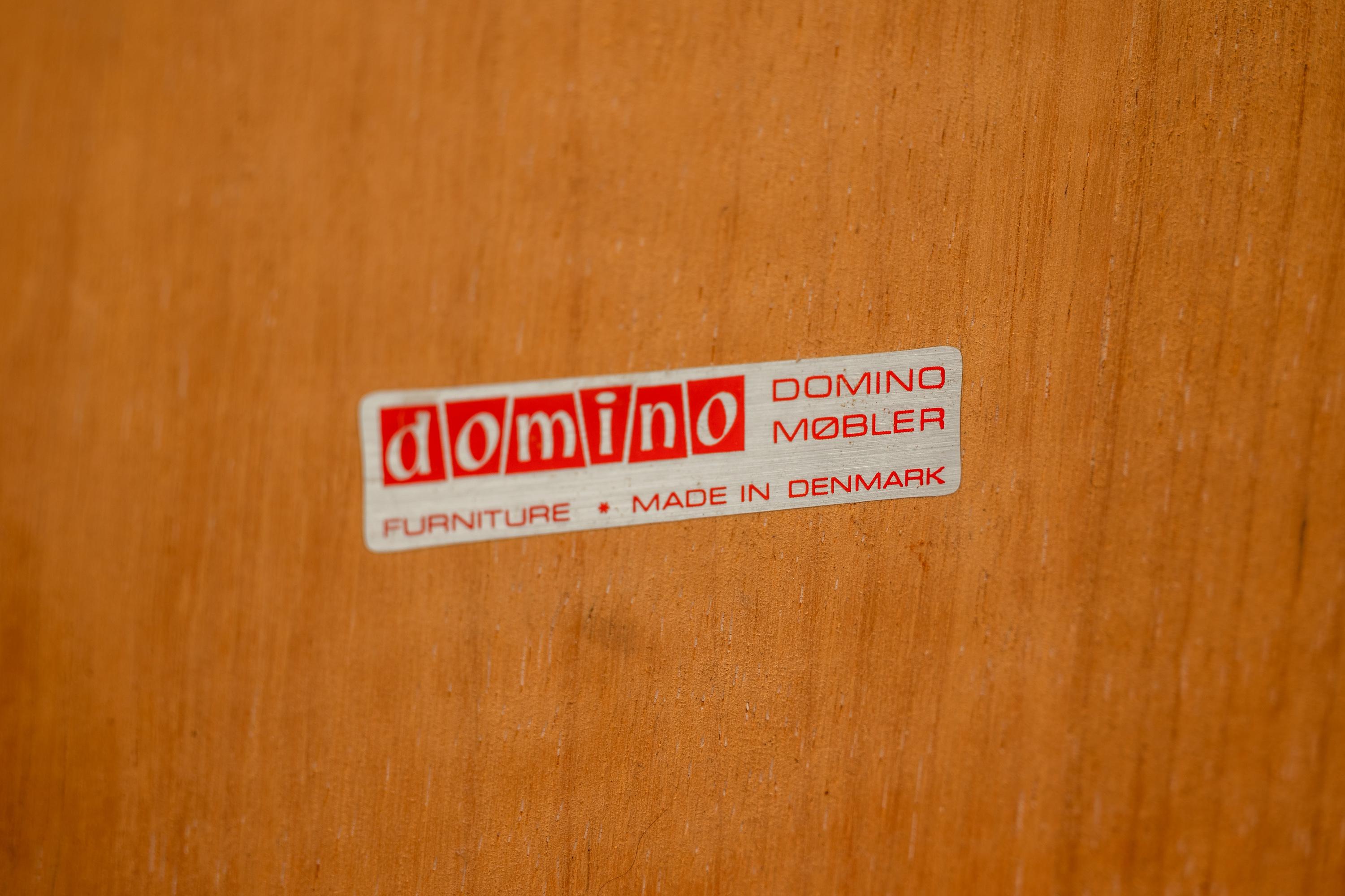 Table basse / d'appoint / d'angle en teck par Domino Møbler, Danemark, c.C. 1970 en vente 1