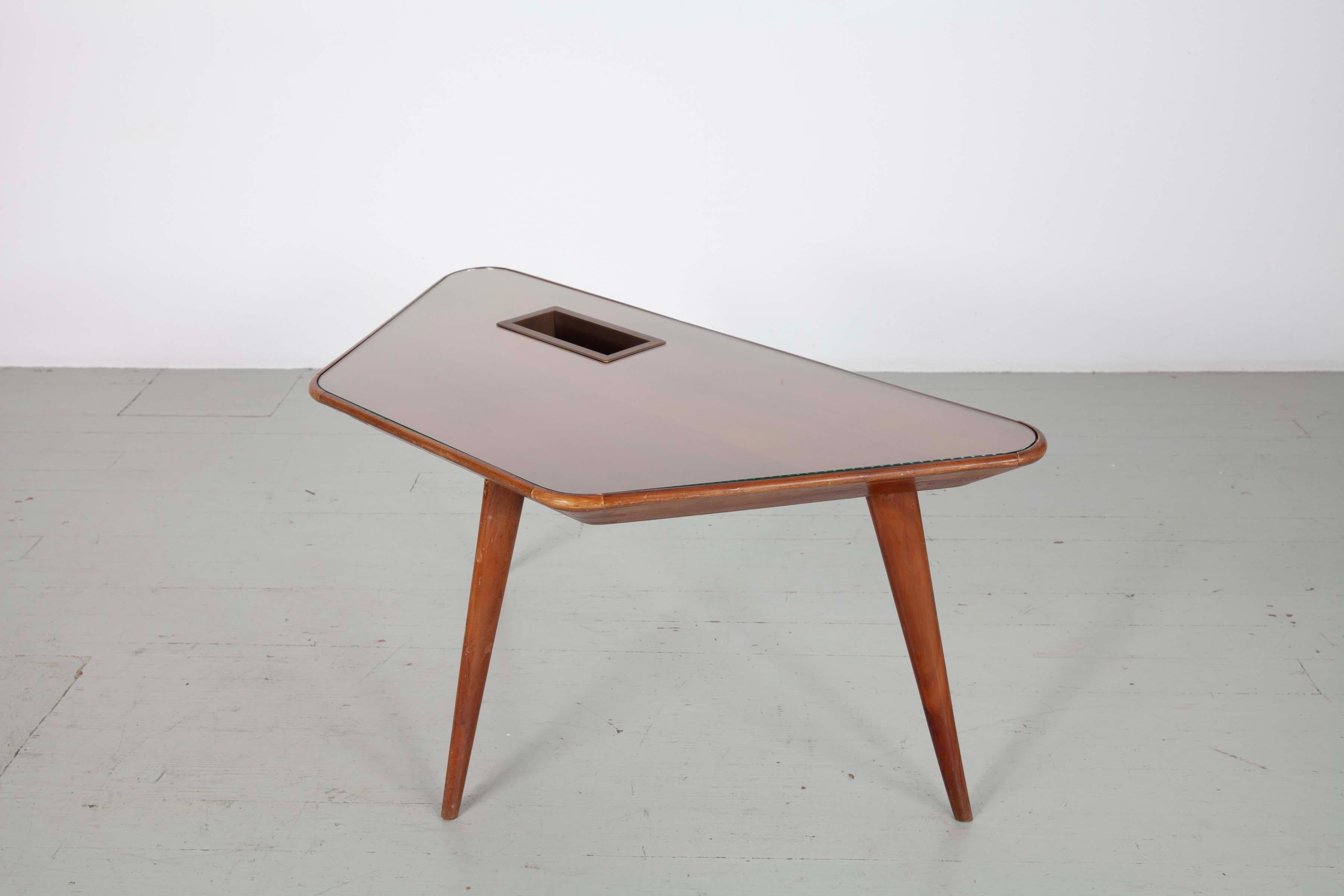 Tavolino da caffè, anni '50, attribuito a Gio Ponti in vendita 3