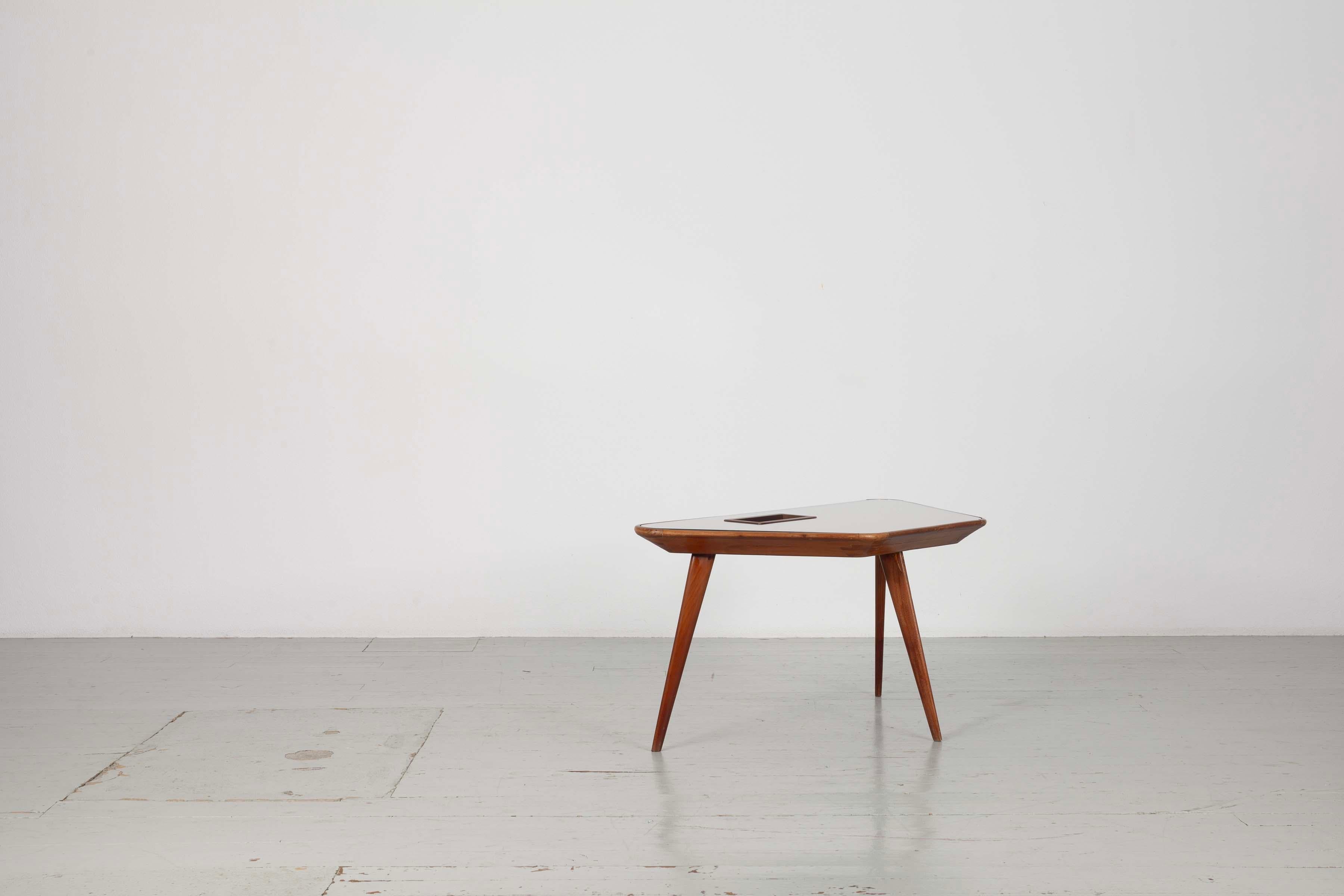 Mid-Century moderno Tavolino da caffè, anni '50, attribuito a Gio Ponti in vendita