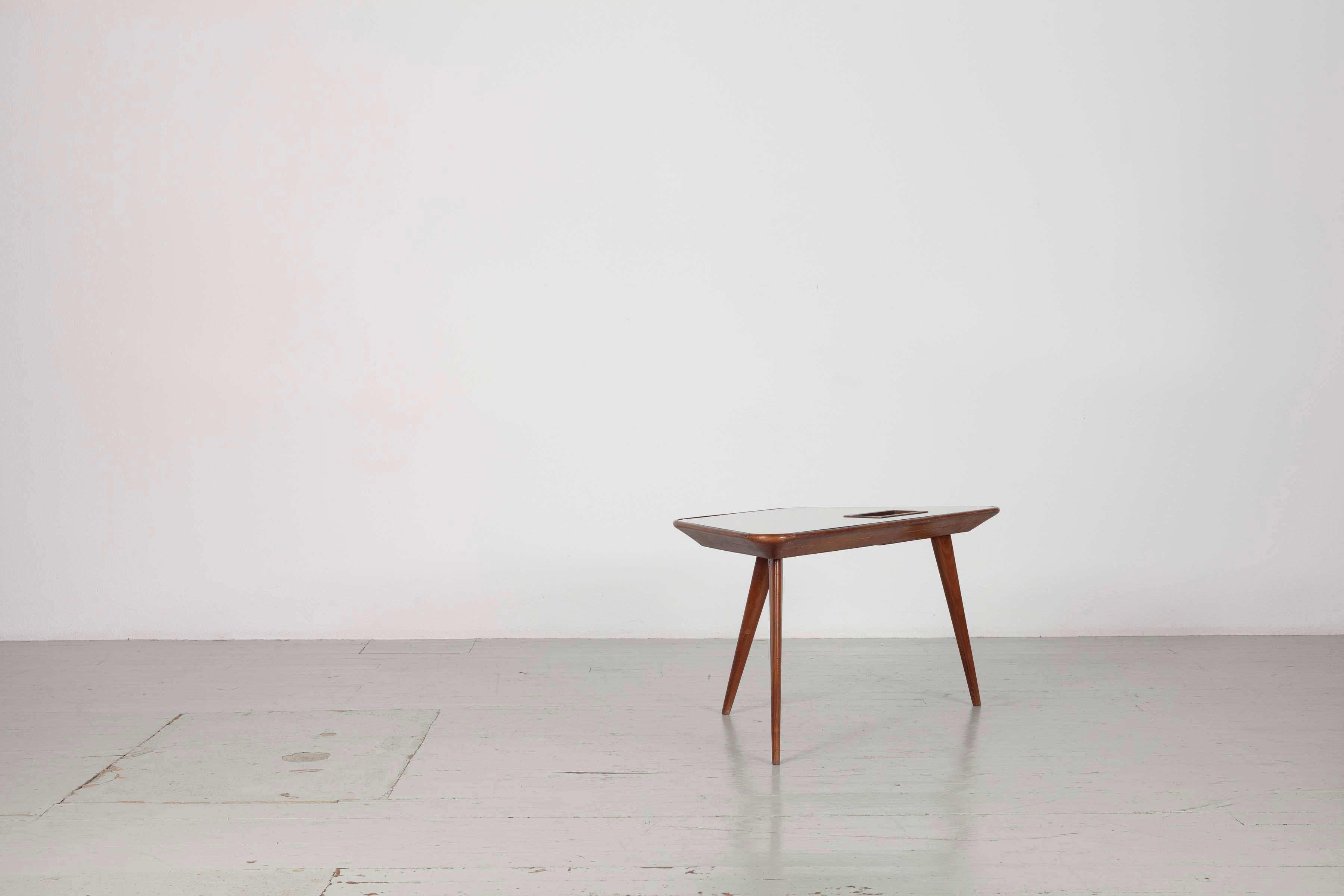Tavolino da caffè, anni '50, attribuito a Gio Ponti in vendita 1