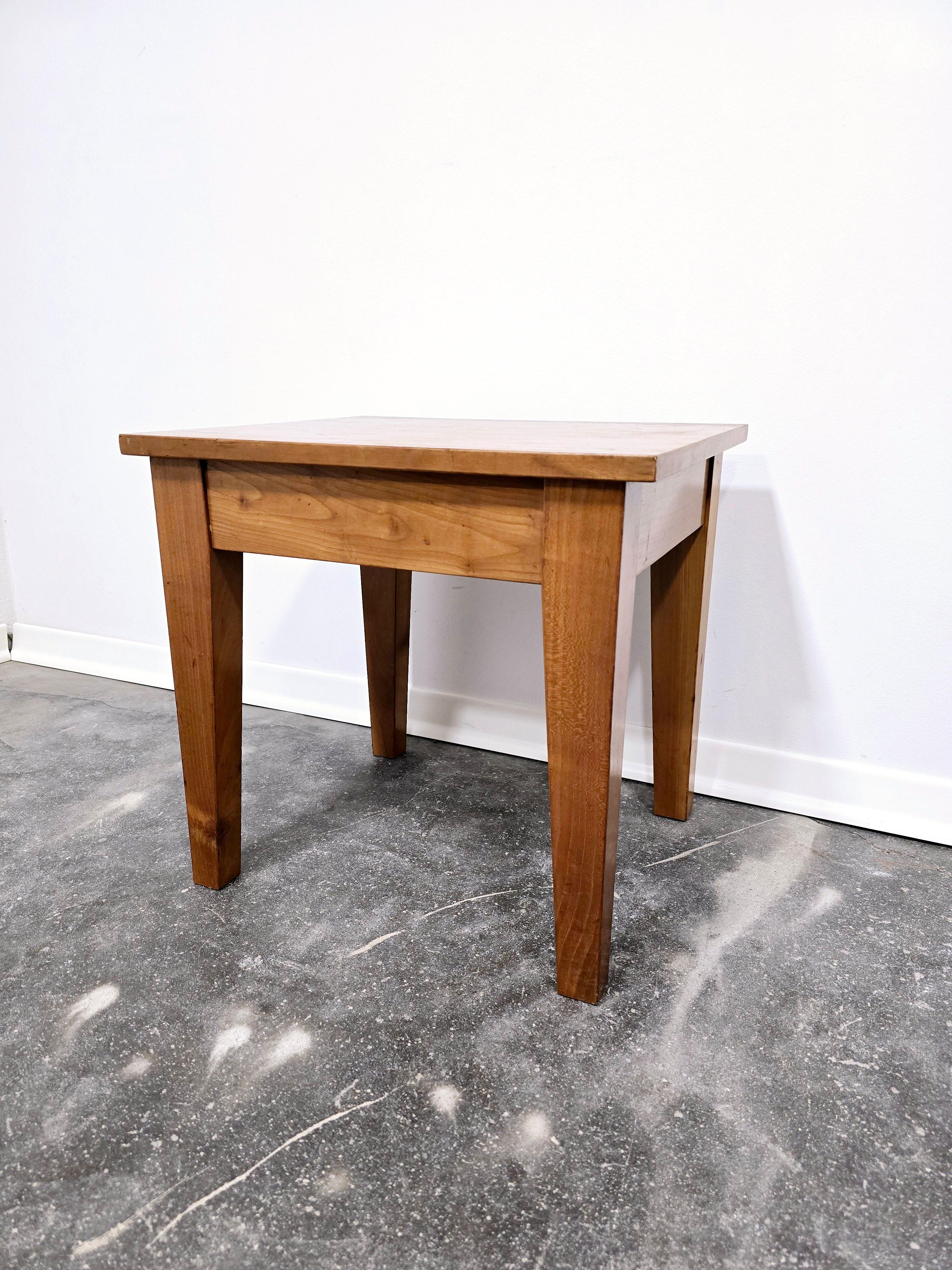 Coffee Table 1960s For Sale 3