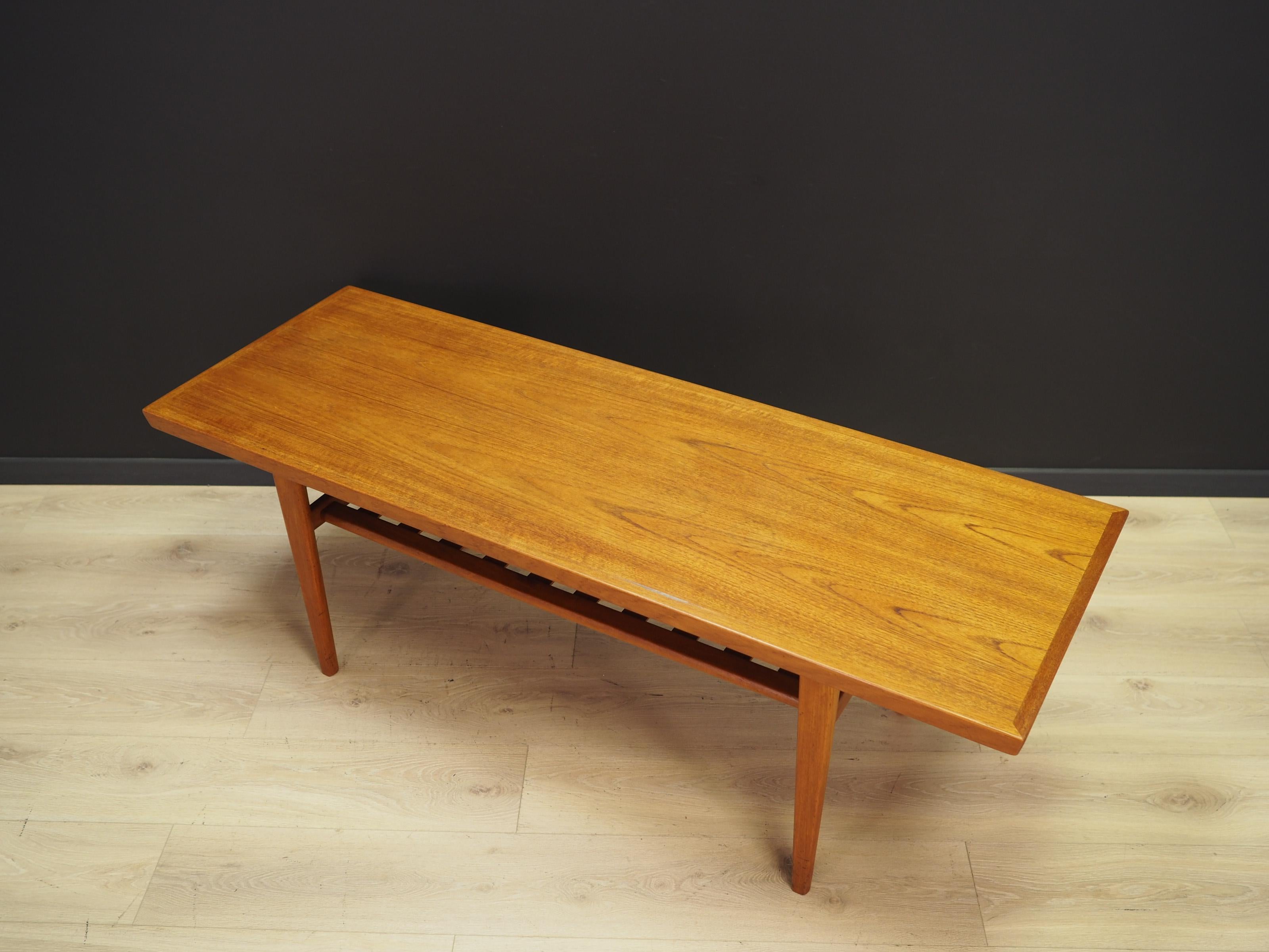 Veneer Coffee Table 1960-1970 Vintage Scandinavian Design For Sale