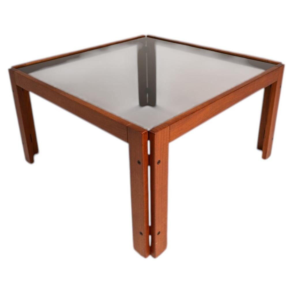 Coffee Table after Afra & Tobia Scarpa for Cassina in Teak Wood, c. 1970s For Sale