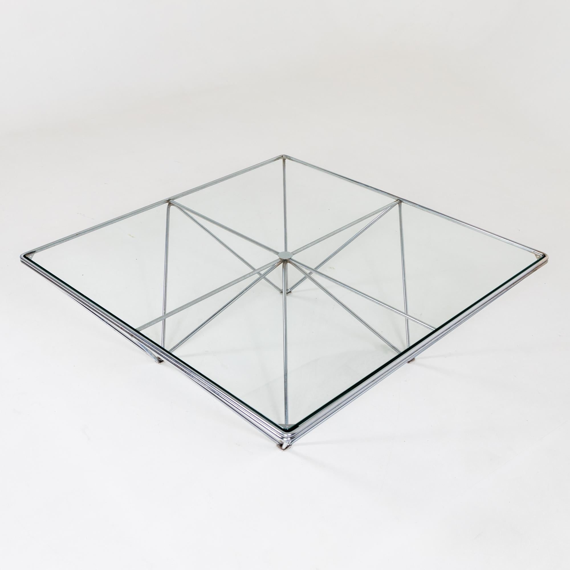 Square coffee table, model Alanda, with glass top and chromed metal frame. Attributed to Paolo Piva for B&B Italia.