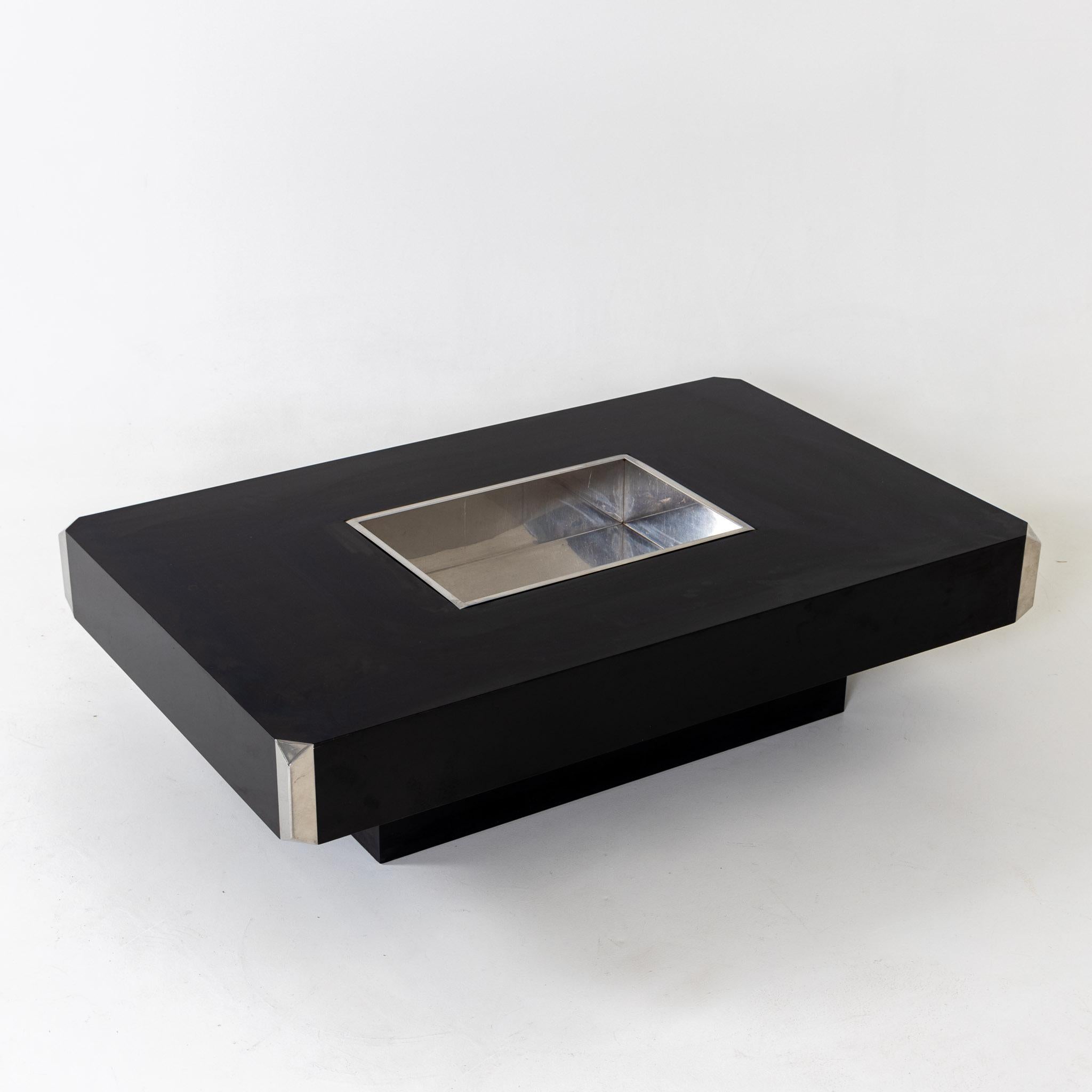 Mid-Century Modern Black Coffee Table Alveo with stainless steel basin by Willy Rizzo, Italy 1970s
