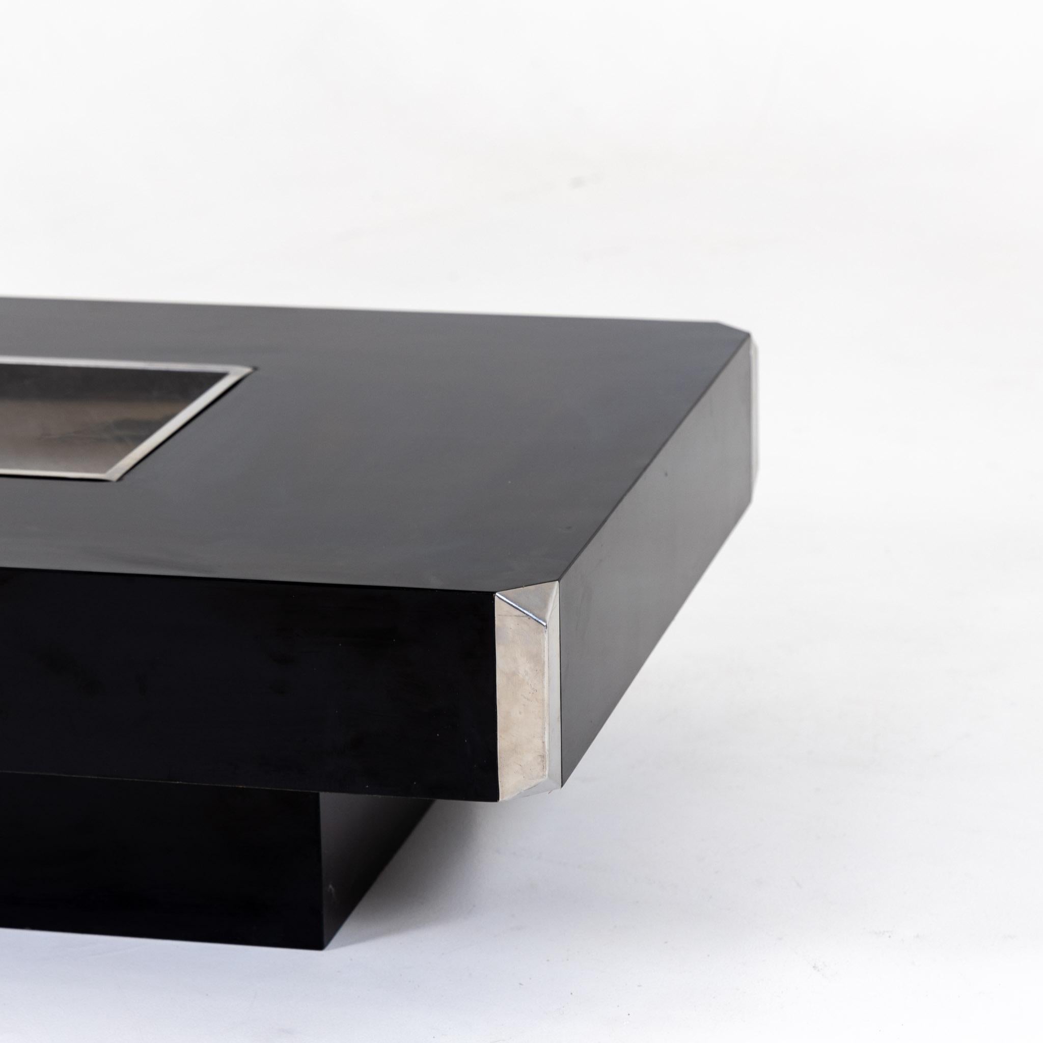 Late 20th Century Black Coffee Table Alveo with stainless steel basin by Willy Rizzo, Italy 1970s