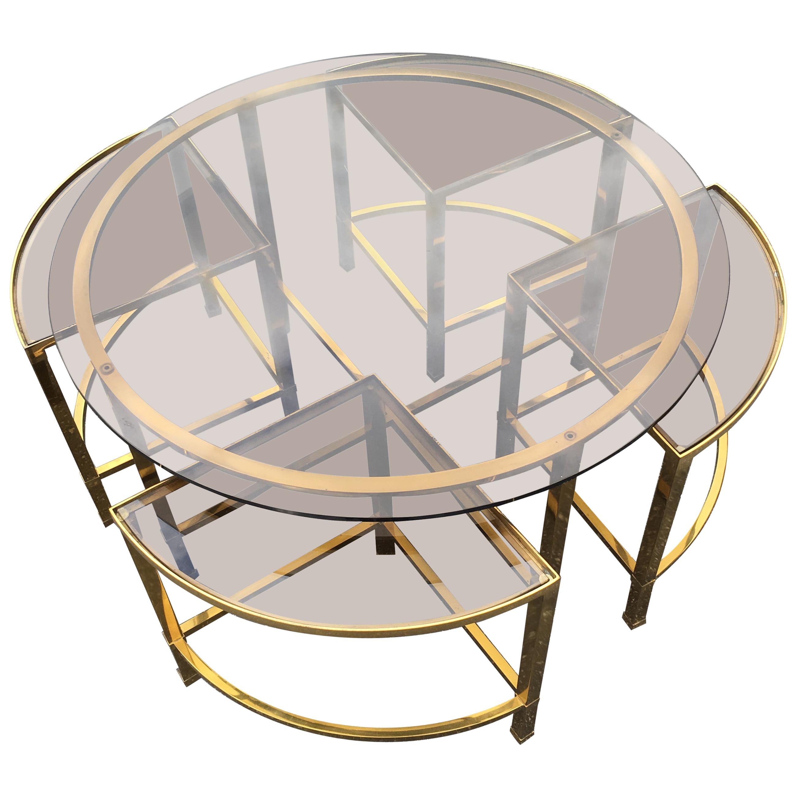 Coffee table and  4 extra shelves in brass and glass smoked Maison Baguès style For Sale