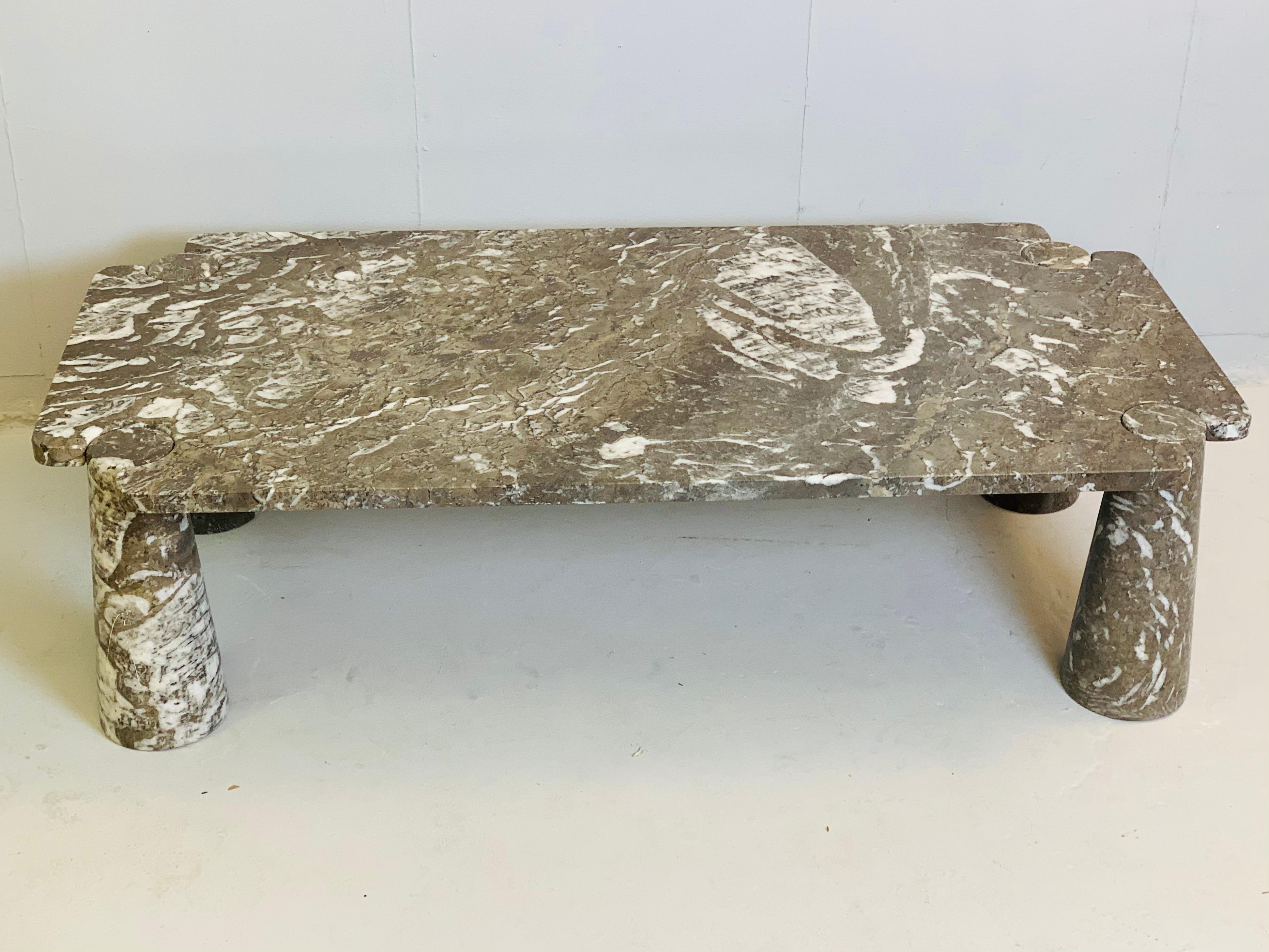 Coffee Table Angelo Mangiarotti In Good Condition In Brussels, BE