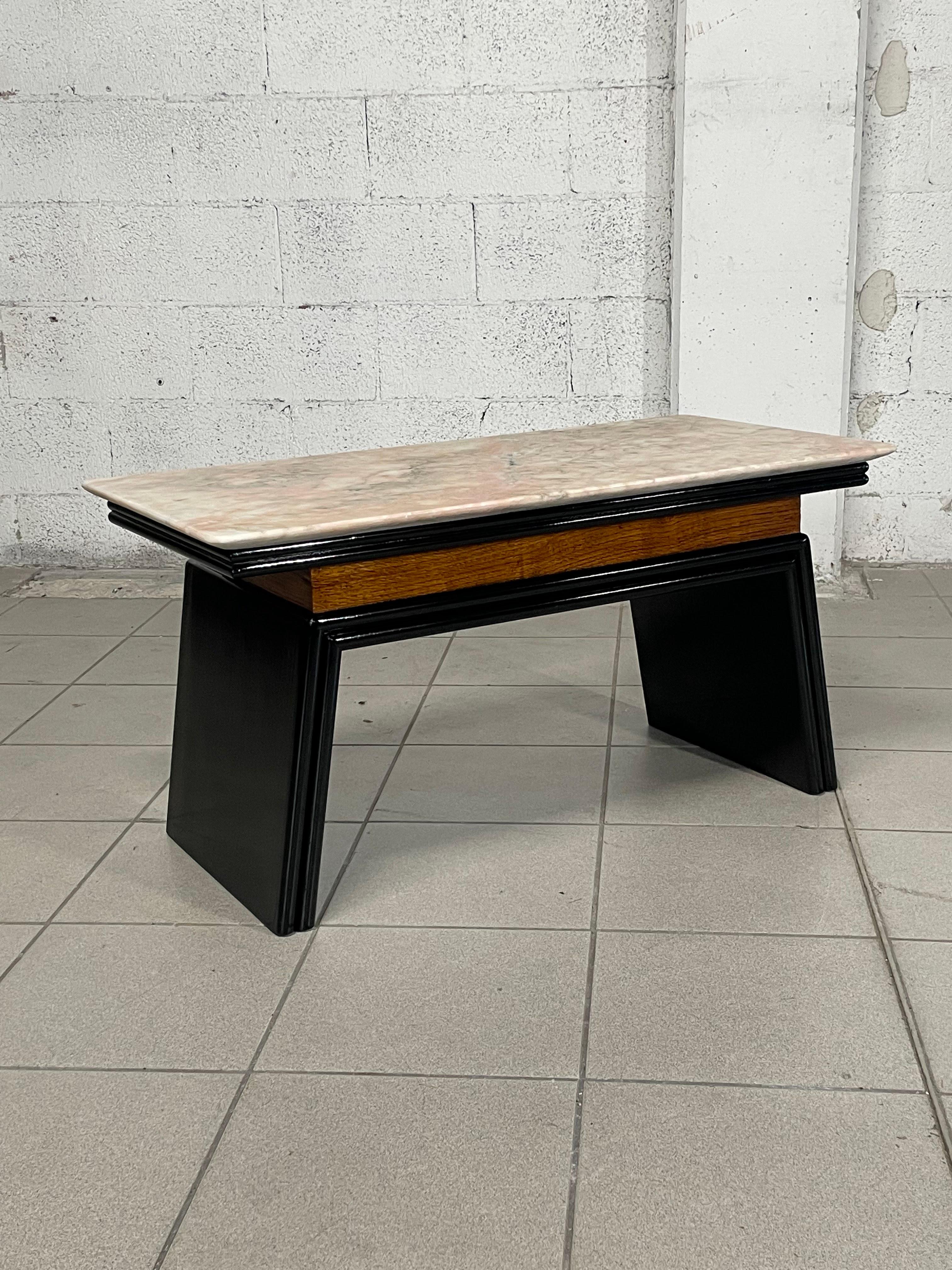 1940s-50s coffee table in the style of Osvaldo Borsani For Sale 4