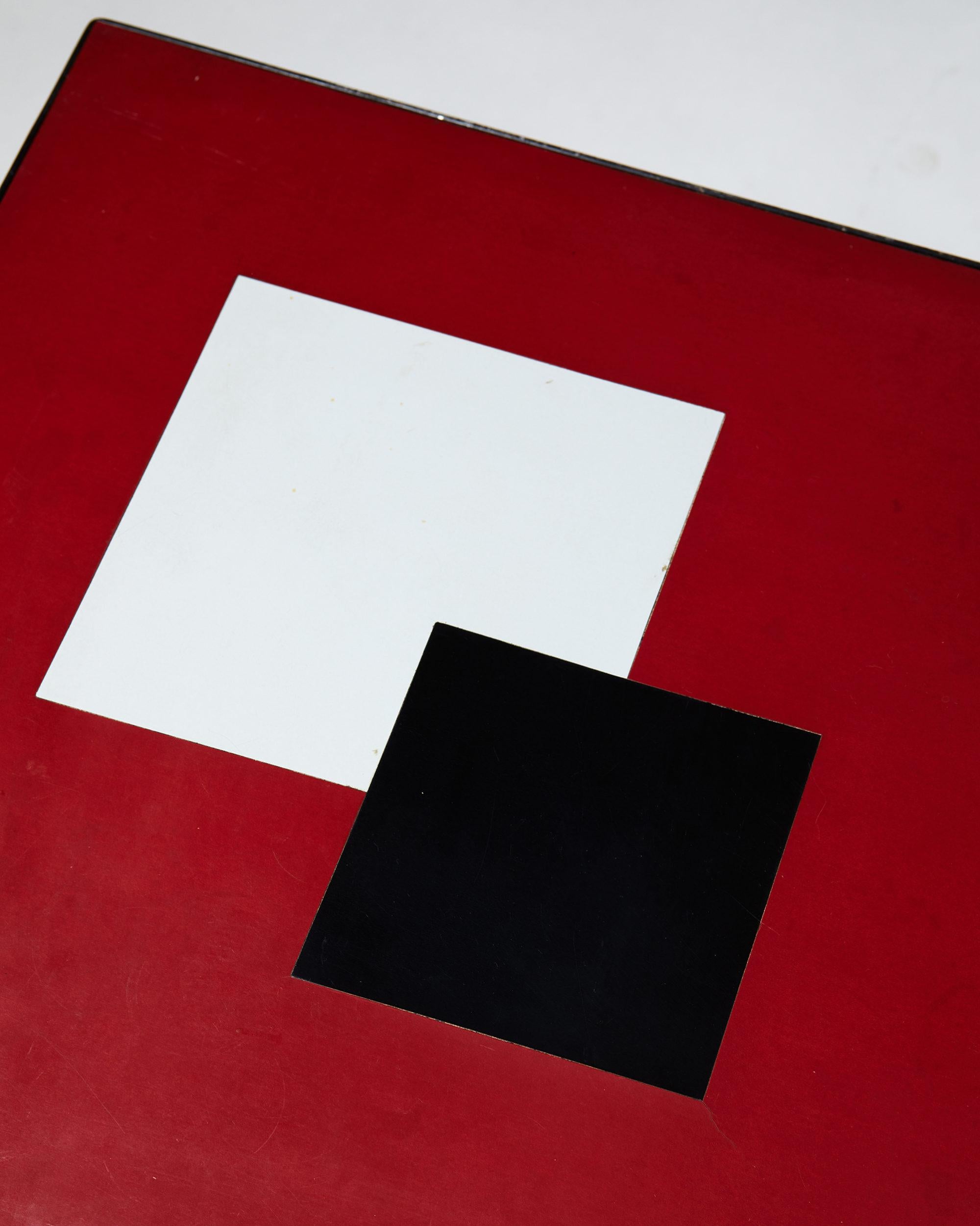 Steel Vintage Scandinavian Coffee Table – Red Laminate and Graphic Inlay, Denmark 1960 For Sale