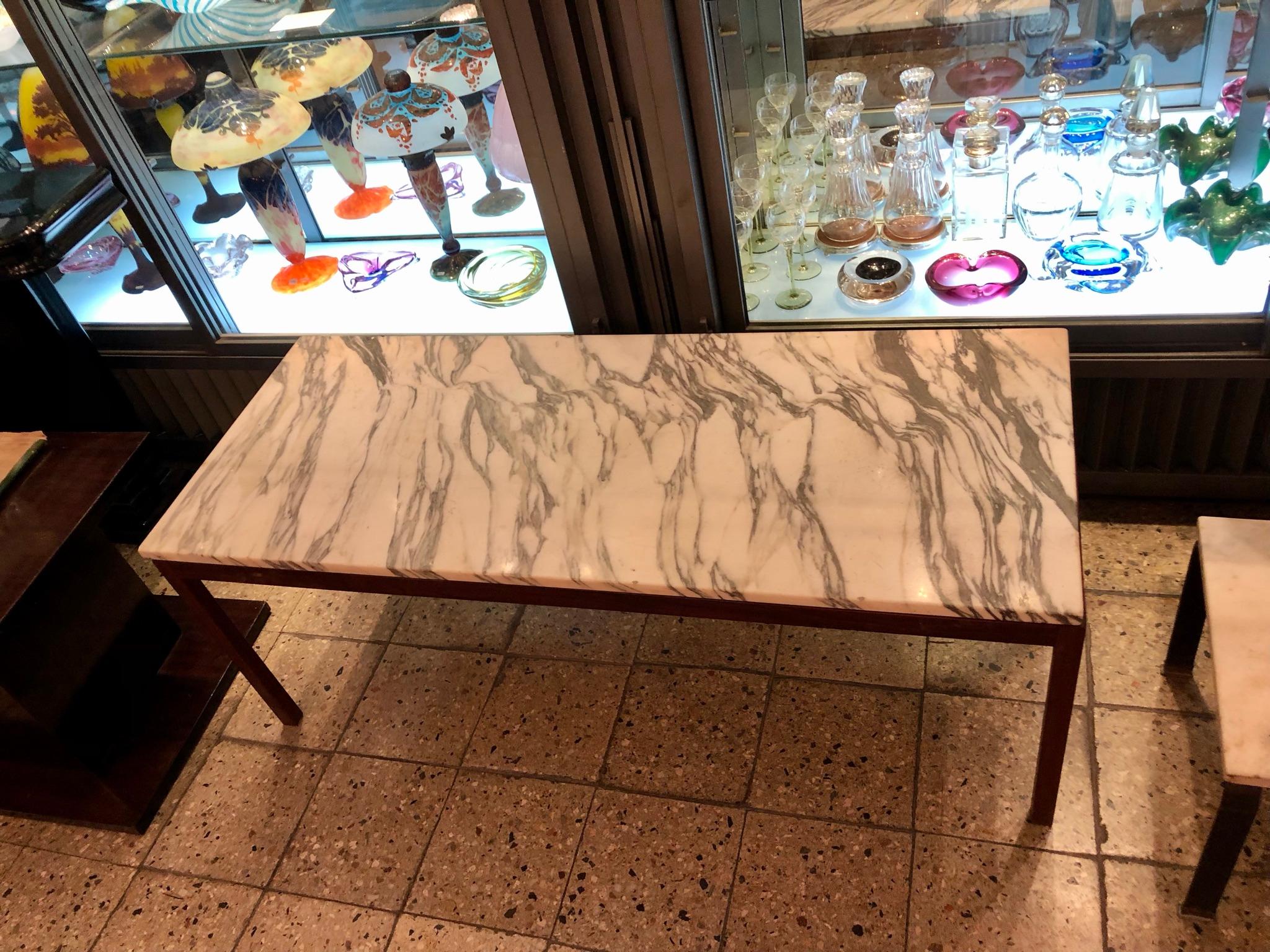 Coffee Table Art Deco, 1950, Materials: Wood and Marble, Sign: 1267 For Sale 10