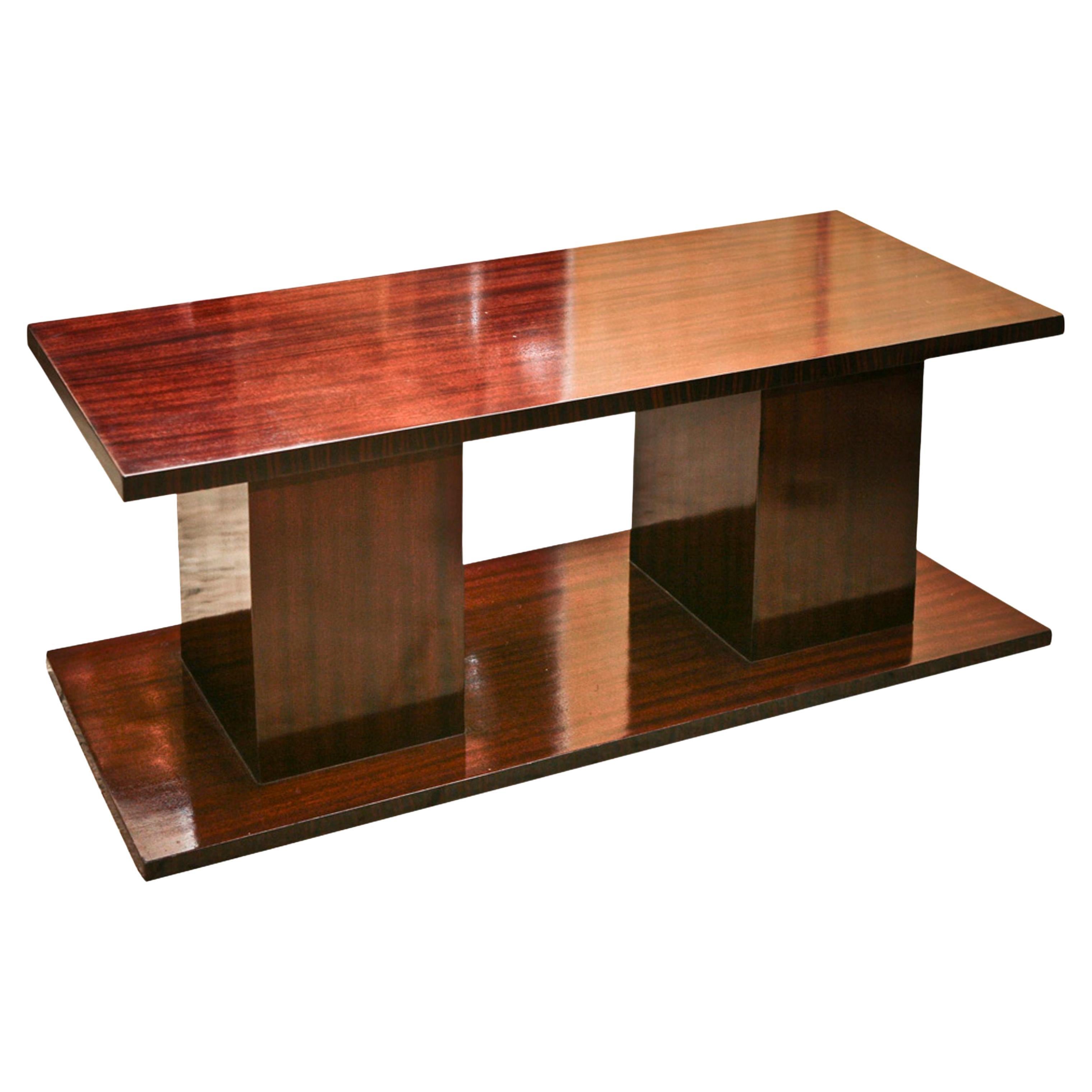 Mesa de centro Art Decó, Francia, 1930, Material: Madera