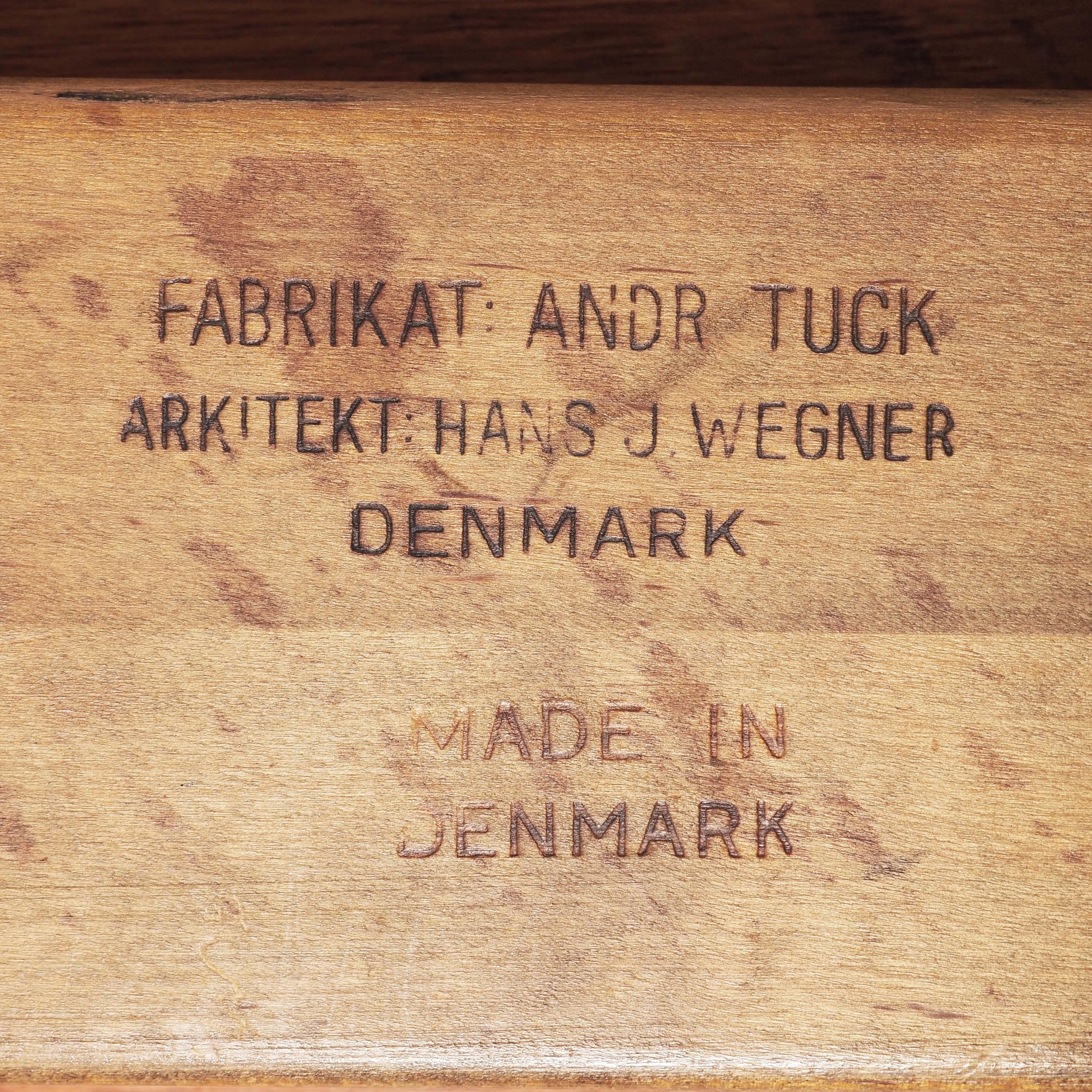 Coffee Table AT-11 in Massive Teak by Hans Wegner for Andreas Tuck, Denmark For Sale 5