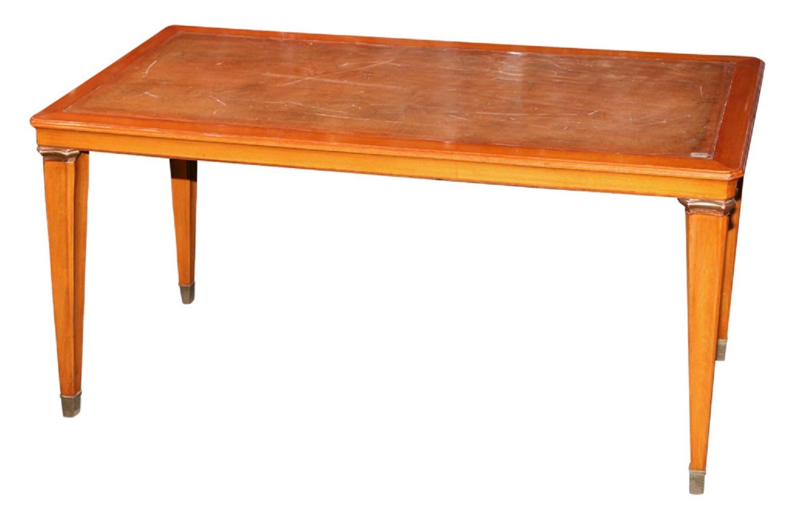 Coffe table Attributed to André Arbus

Material: Wood, leather and bronze
Style: Art Deco
France
We have specialized in the sale of Art Deco and Art Nouveau and Vintage styles since 1982.If you have any questions we are at your disposal.
Pushing the