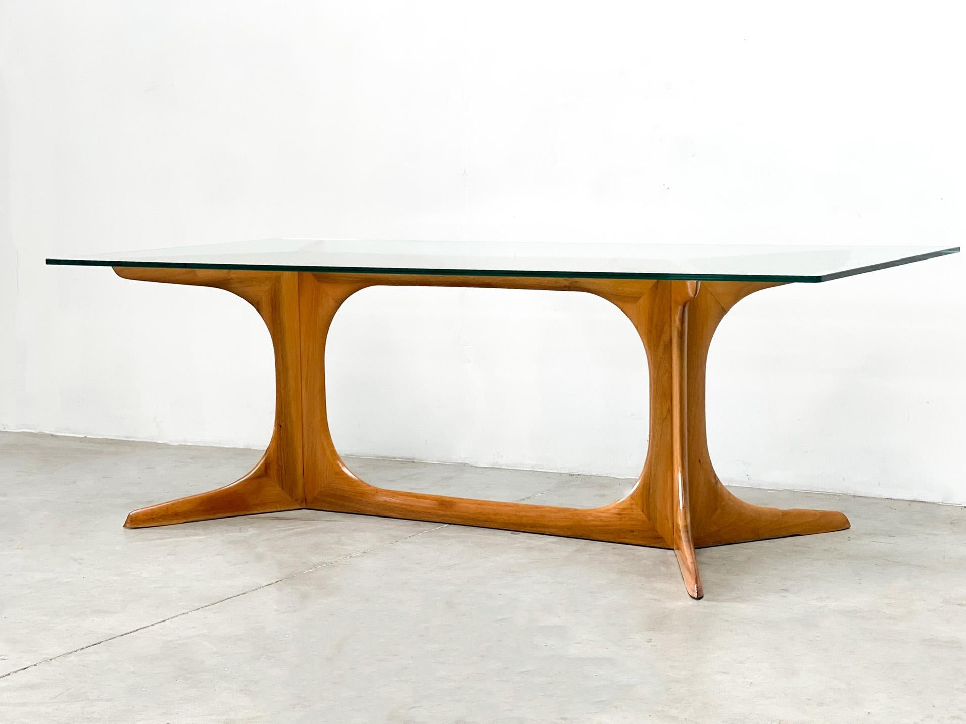 Mid-20th Century Coffee table attributed to Ico Parisi For Sale