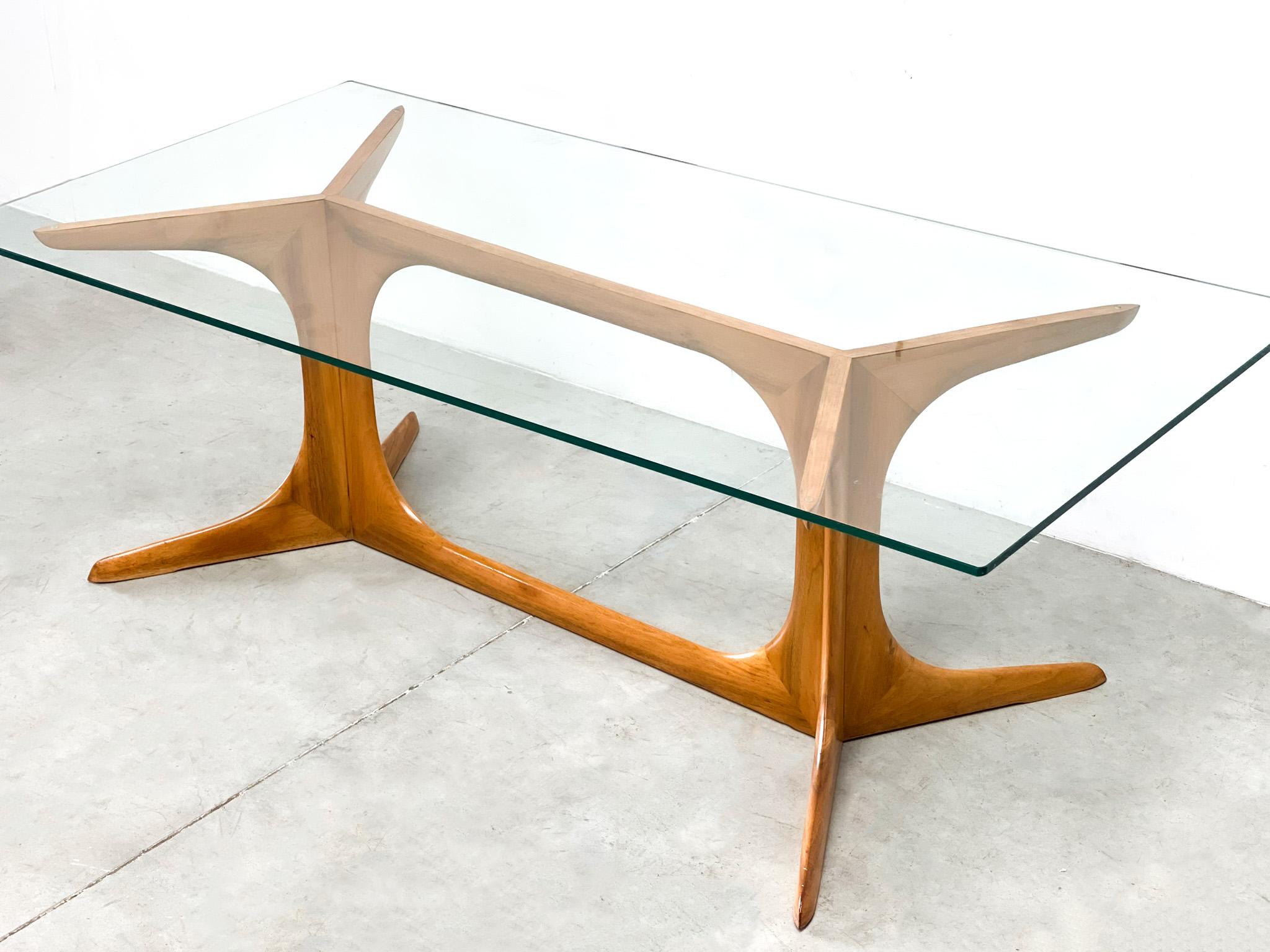 Glass Coffee table attributed to Ico Parisi For Sale