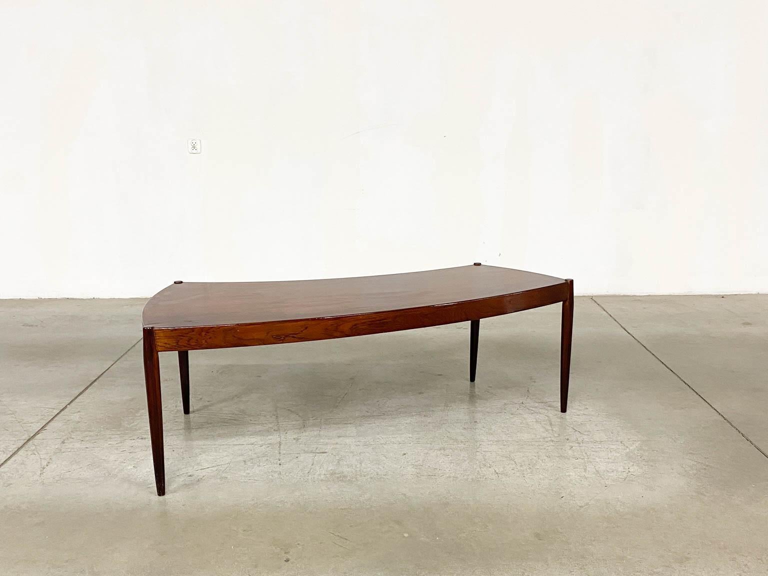 Swedish Coffee Table attributed to Johannes Andersen for Trensum, 1960s For Sale