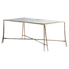 Maison Baguès zugeschriebener Couchtisch aus den 1950er Jahren aus Bronze und verspiegeltem G